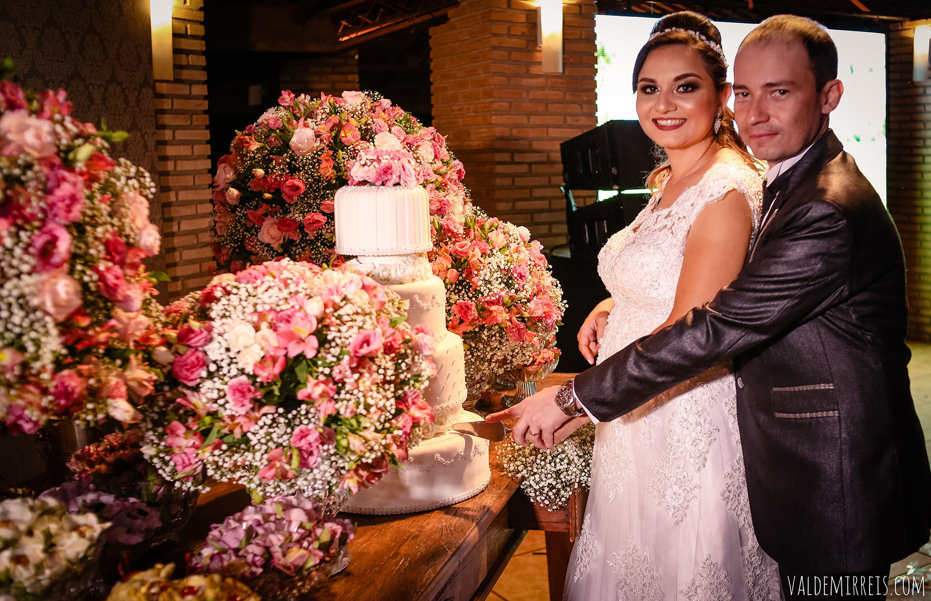 Foto Débora & Junior Foto Débora & Junior - Imagem 50