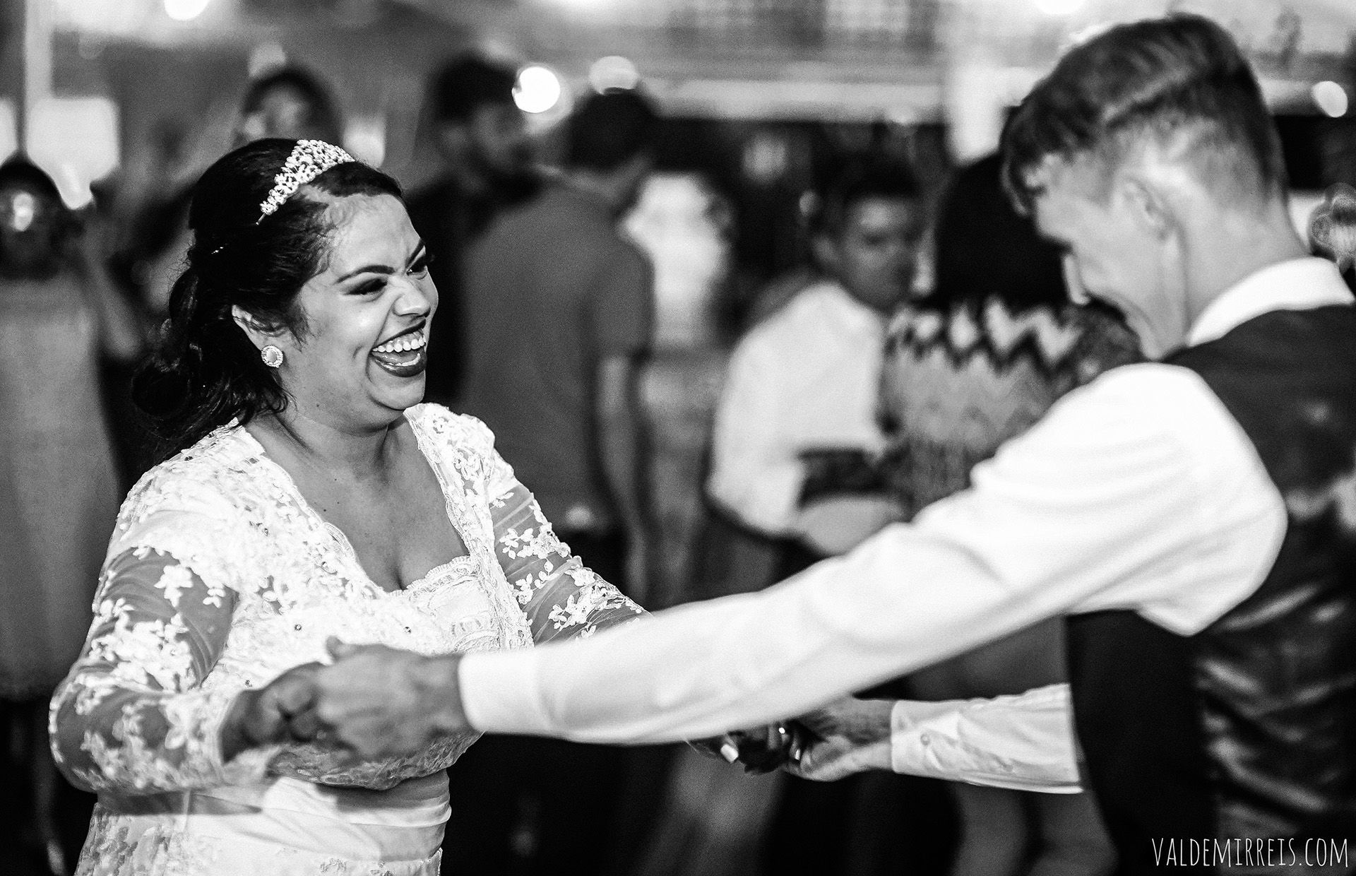 Foto Fotografia de Casamento Espaço Bela Vista | Uchoa SP | Larissa + Fabricio Foto Fotografia de Casamento Espaço Bela Vista | Uchoa SP | Larissa + Fabricio - Imagem 79