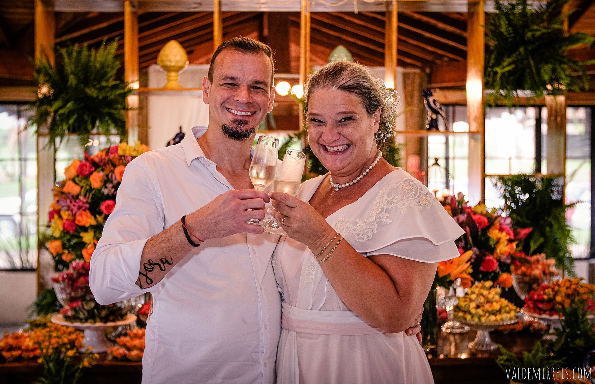 Foto Fotografia de Casamento Glauber Carvalho | São José do Rio Preto SP | Luciana + Oscar Foto Fotografia de Casamento Glauber Carvalho | São José do Rio Preto SP | Luciana + Oscar - Imagem 33