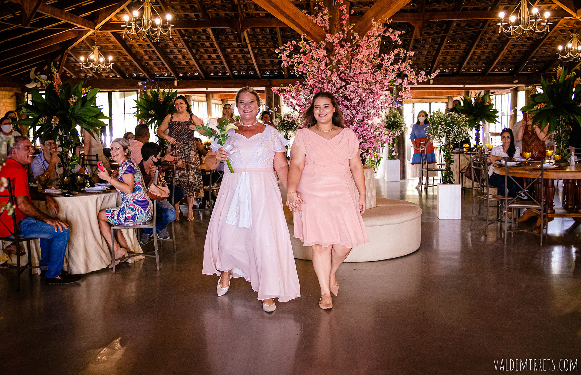 Foto Fotografia de Casamento Glauber Carvalho | São José do Rio Preto SP | Luciana + Oscar Foto Fotografia de Casamento Glauber Carvalho | São José do Rio Preto SP | Luciana + Oscar - Imagem 66