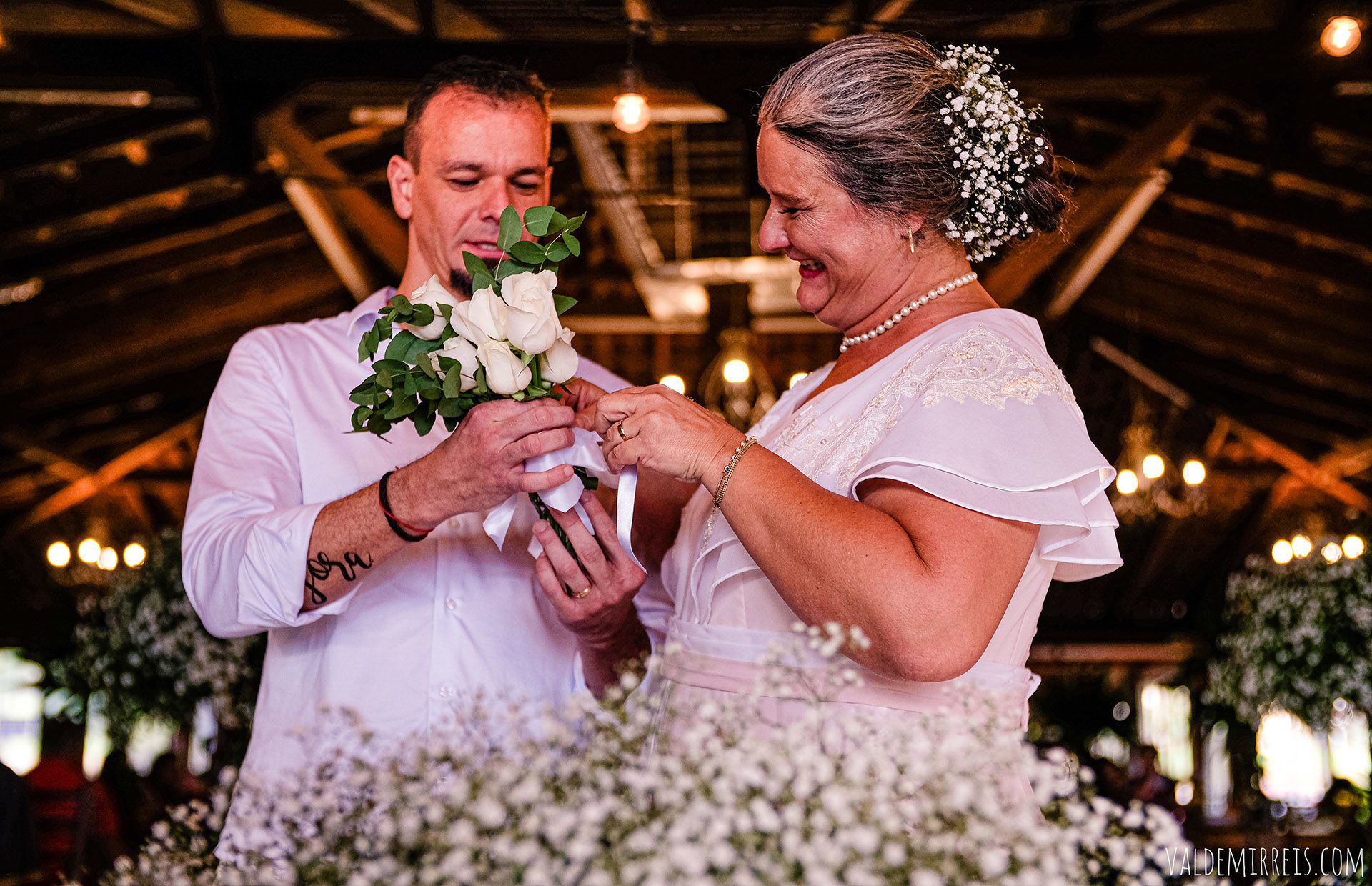 Foto Fotografia de Casamento Glauber Carvalho | São José do Rio Preto SP | Luciana + Oscar Foto Fotografia de Casamento Glauber Carvalho | São José do Rio Preto SP | Luciana + Oscar - Imagem 77