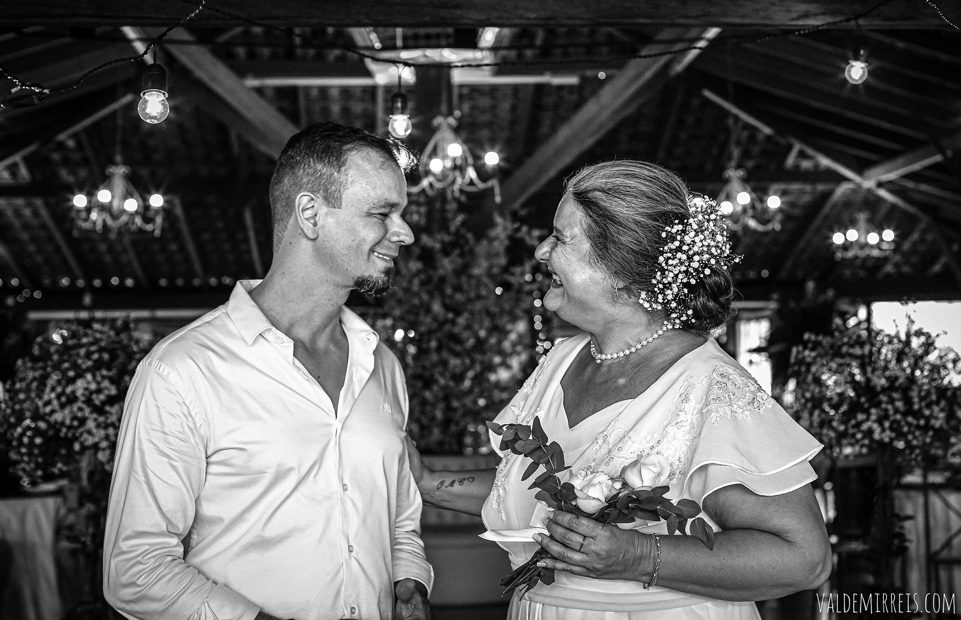Foto Fotografia de Casamento Glauber Carvalho | São José do Rio Preto SP | Luciana + Oscar Foto Fotografia de Casamento Glauber Carvalho | São José do Rio Preto SP | Luciana + Oscar - Imagem 123