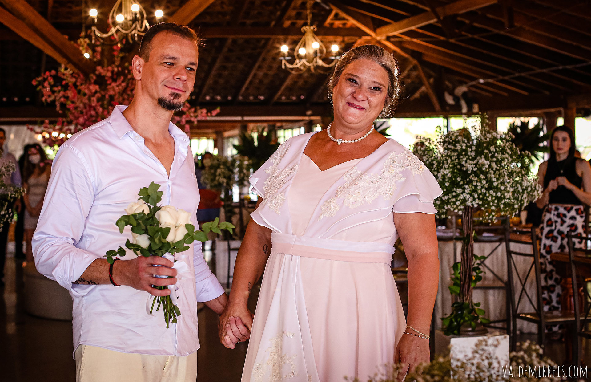 Foto Fotografia de Casamento Glauber Carvalho | São José do Rio Preto SP | Luciana + Oscar Foto Fotografia de Casamento Glauber Carvalho | São José do Rio Preto SP | Luciana + Oscar - Imagem 131