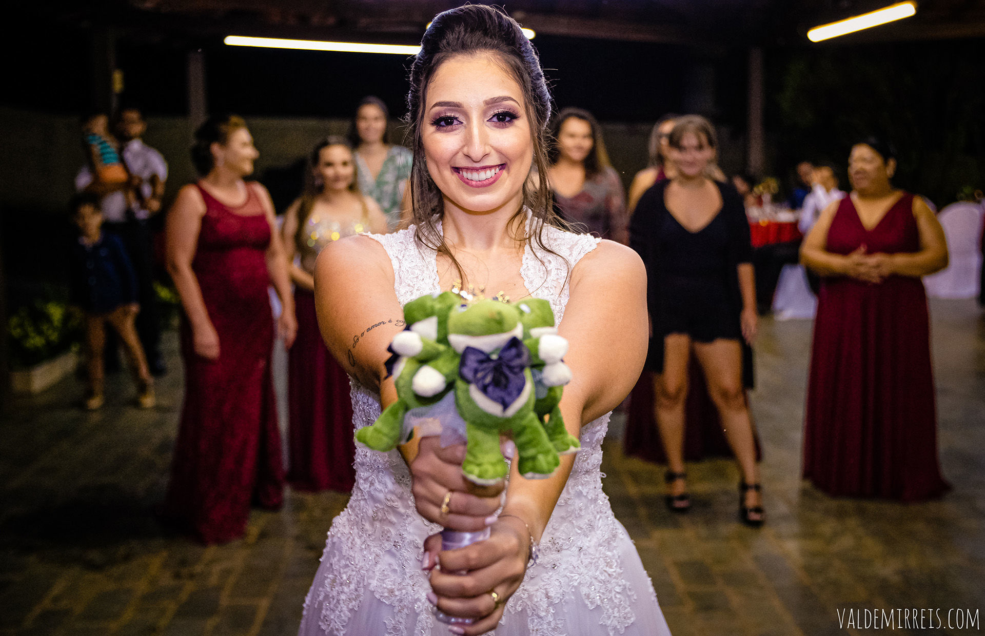 Foto Fotografia de Casamento Nosso Grêmio Esportivo e Recreativo | São José do Rio Preto SP | Gabriela + Gabriel Foto Fotografia de Casamento Nosso Grêmio Esportivo e Recreativo | São José do Rio Preto SP | Gabriela + Gabriel - Imagem 37