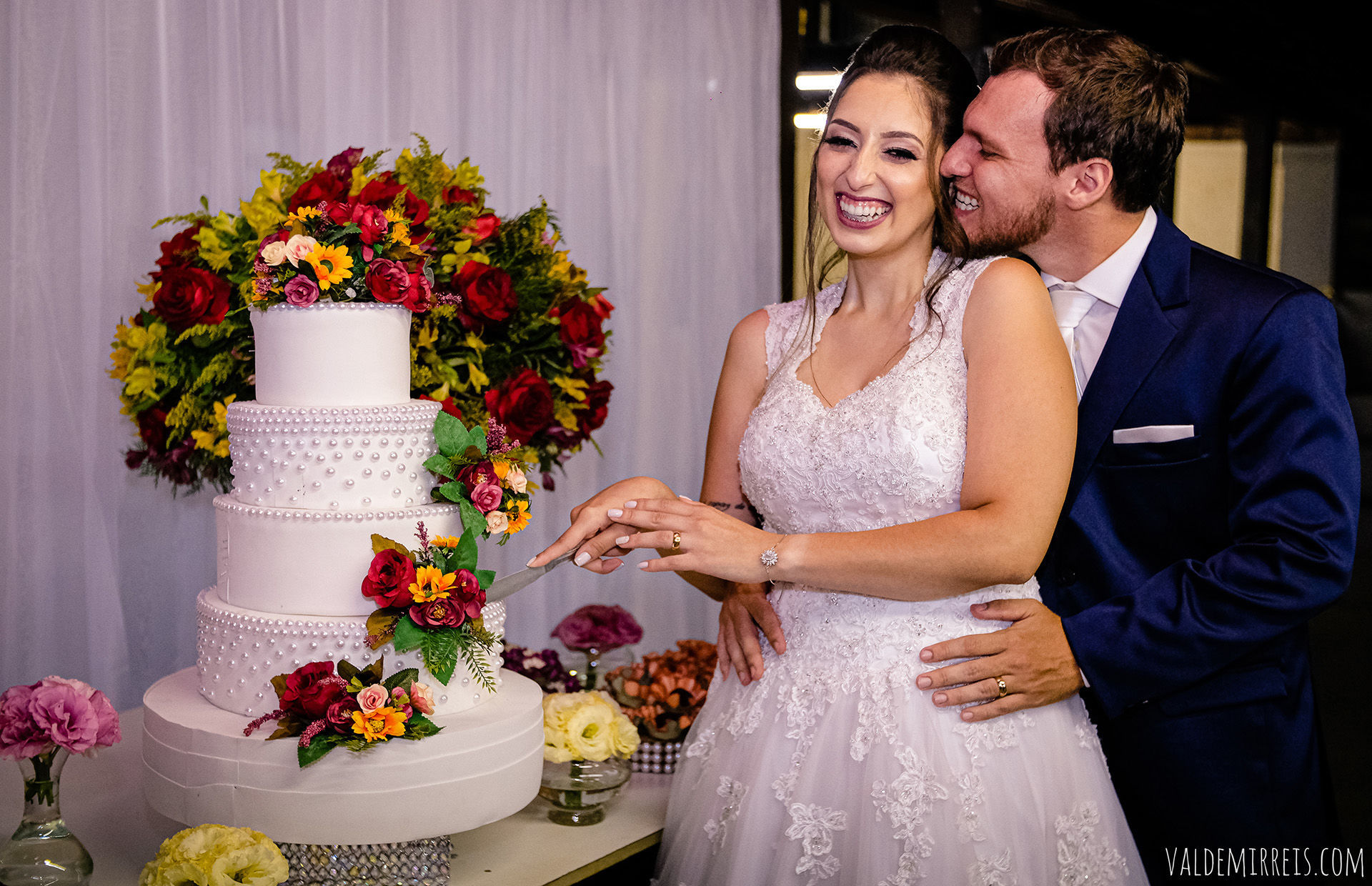 Foto Fotografia de Casamento Nosso Grêmio Esportivo e Recreativo | São José do Rio Preto SP | Gabriela + Gabriel Foto Fotografia de Casamento Nosso Grêmio Esportivo e Recreativo | São José do Rio Preto SP | Gabriela + Gabriel - Imagem 24