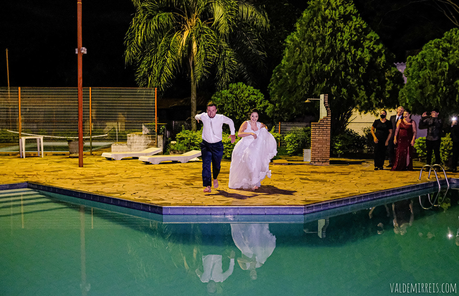 Foto Fotografia de Casamento Nosso Grêmio Esportivo e Recreativo | São José do Rio Preto SP | Gabriela + Gabriel Foto Fotografia de Casamento Nosso Grêmio Esportivo e Recreativo | São José do Rio Preto SP | Gabriela + Gabriel - Imagem 41