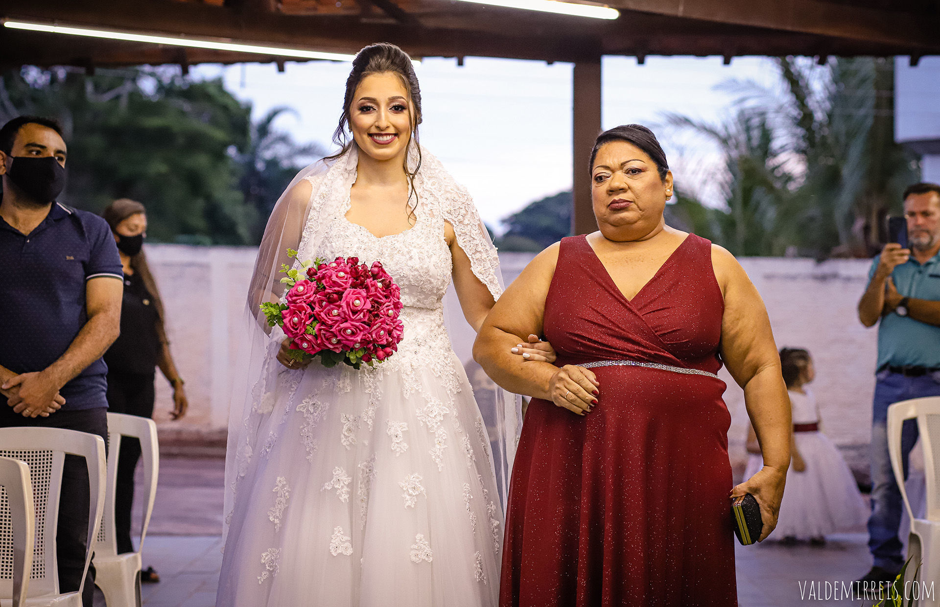 Foto Fotografia de Casamento Nosso Grêmio Esportivo e Recreativo | São José do Rio Preto SP | Gabriela + Gabriel Foto Fotografia de Casamento Nosso Grêmio Esportivo e Recreativo | São José do Rio Preto SP | Gabriela + Gabriel - Imagem 72