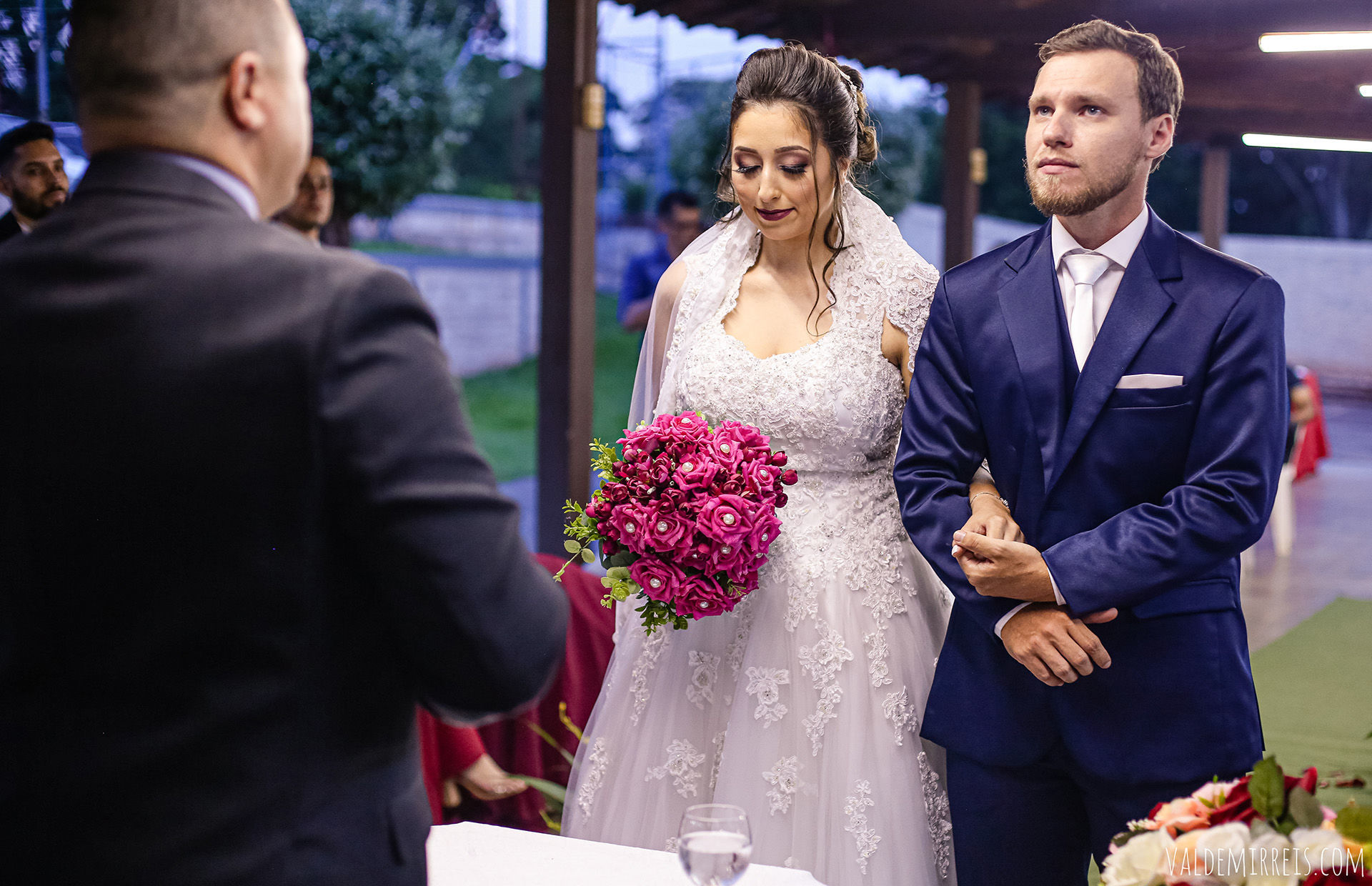 Foto Fotografia de Casamento Nosso Grêmio Esportivo e Recreativo | São José do Rio Preto SP | Gabriela + Gabriel Foto Fotografia de Casamento Nosso Grêmio Esportivo e Recreativo | São José do Rio Preto SP | Gabriela + Gabriel - Imagem 85
