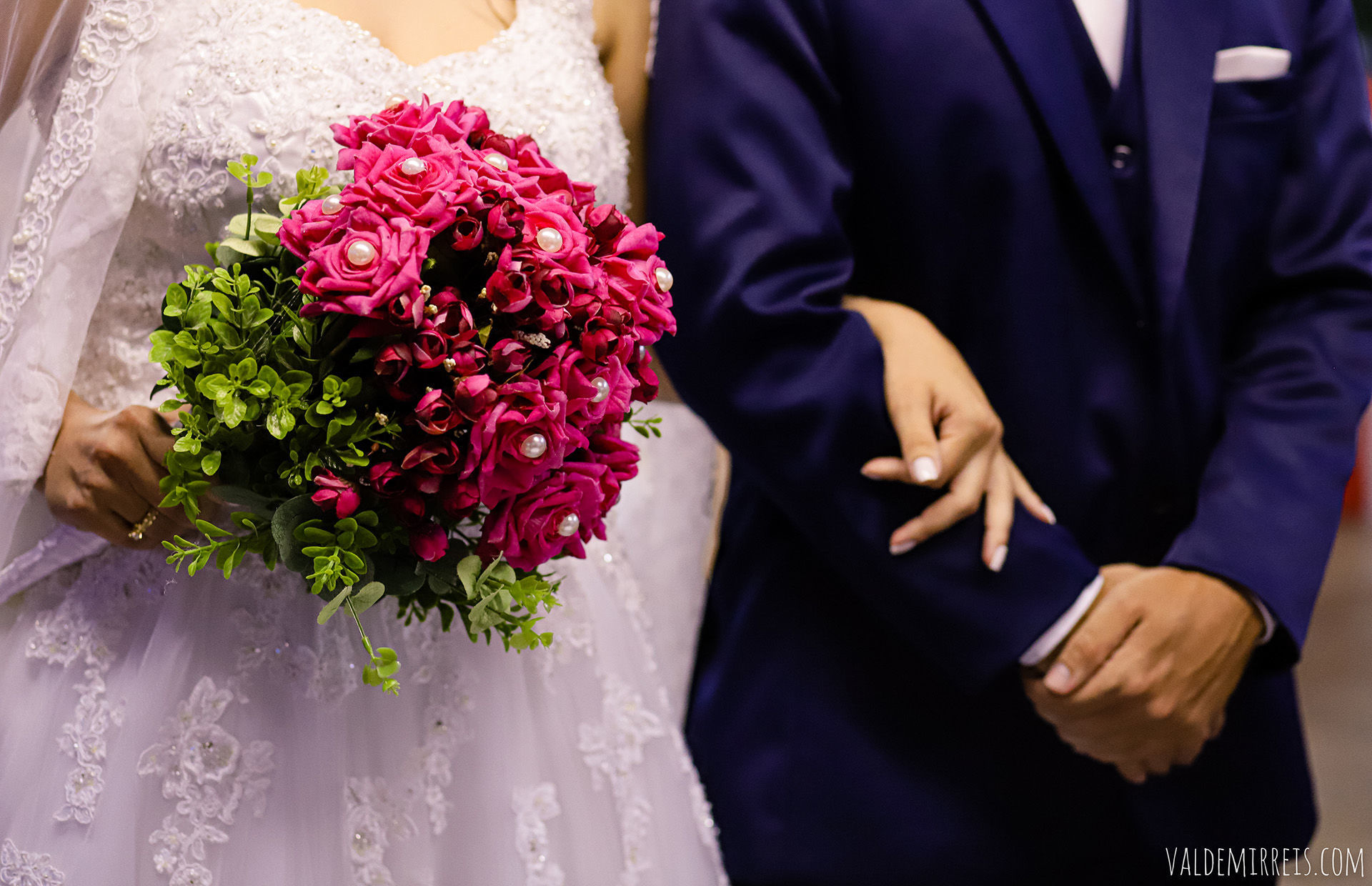 Foto Fotografia de Casamento Nosso Grêmio Esportivo e Recreativo | São José do Rio Preto SP | Gabriela + Gabriel Foto Fotografia de Casamento Nosso Grêmio Esportivo e Recreativo | São José do Rio Preto SP | Gabriela + Gabriel - Imagem 74