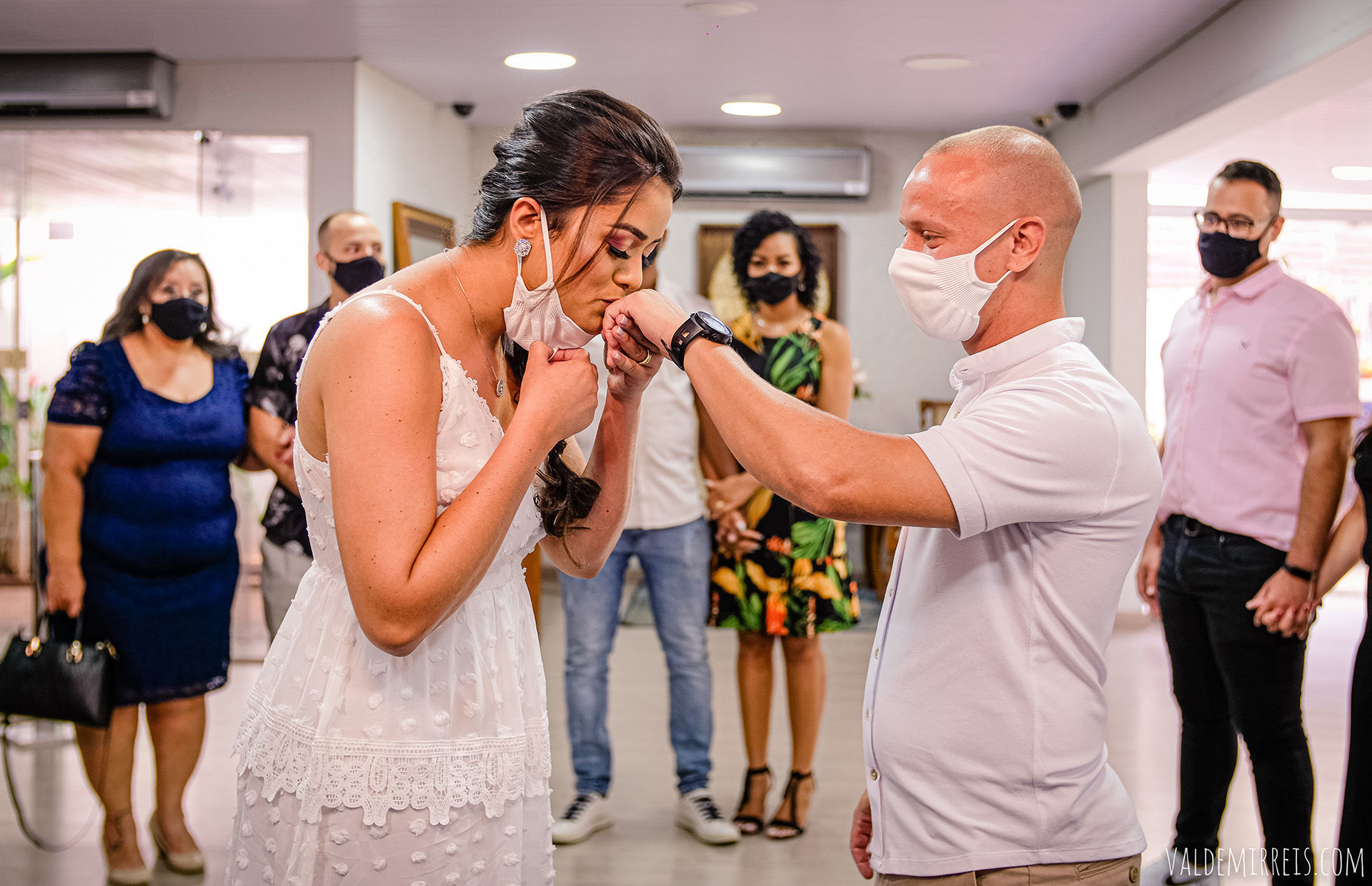 Foto Fotografia de Casamento 3º Cartório de Registro Civil das Pessoas Naturais | Haras Colorado | São José do Rio Preto SP | Nayara + Brian Foto Fotografia de Casamento 3º Cartório de Registro Civil das Pessoas Naturais | Haras Colorado | São José do Rio Preto SP | Nayara + Brian - Imagem 9