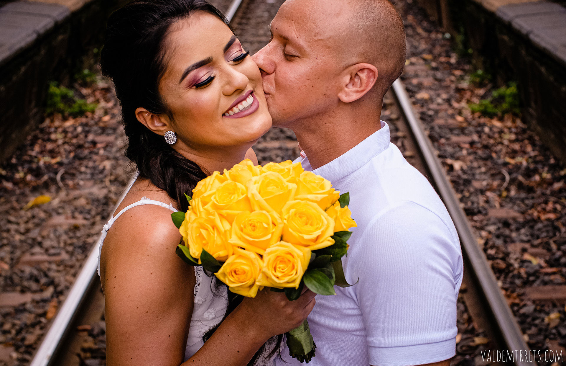 Foto Fotografia de Casamento 3º Cartório de Registro Civil das Pessoas Naturais | Haras Colorado | São José do Rio Preto SP | Nayara + Brian Foto Fotografia de Casamento 3º Cartório de Registro Civil das Pessoas Naturais | Haras Colorado | São José do Rio Preto SP | Nayara + Brian - Imagem 26