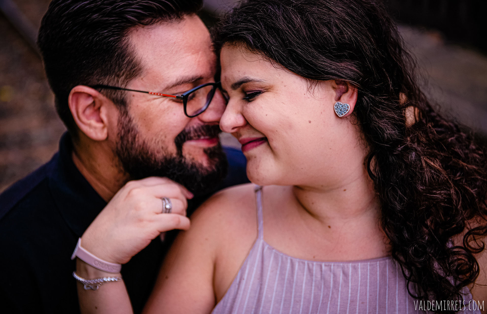 Foto Ensaio de Casal | Estação Ferroviária Engenheiro Schmitt | Engenheiro Schmitt SP | Danielle + Marco Foto Ensaio de Casal | Estação Ferroviária Engenheiro Schmitt | Engenheiro Schmitt SP | Danielle + Marco - Imagem 12