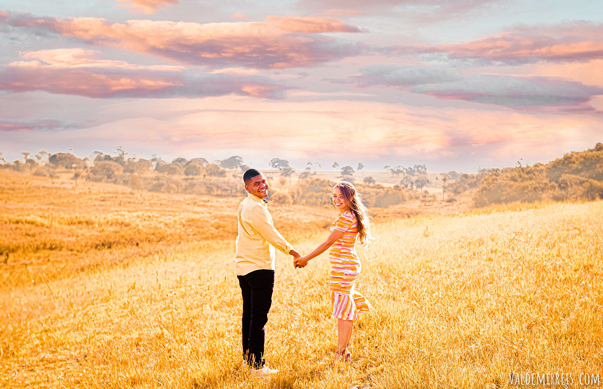 Foto Ensaio de Casal | Fronteira MG | Michely + Gabriel Foto Ensaio de Casal | Fronteira MG | Michely + Gabriel - Imagem 0