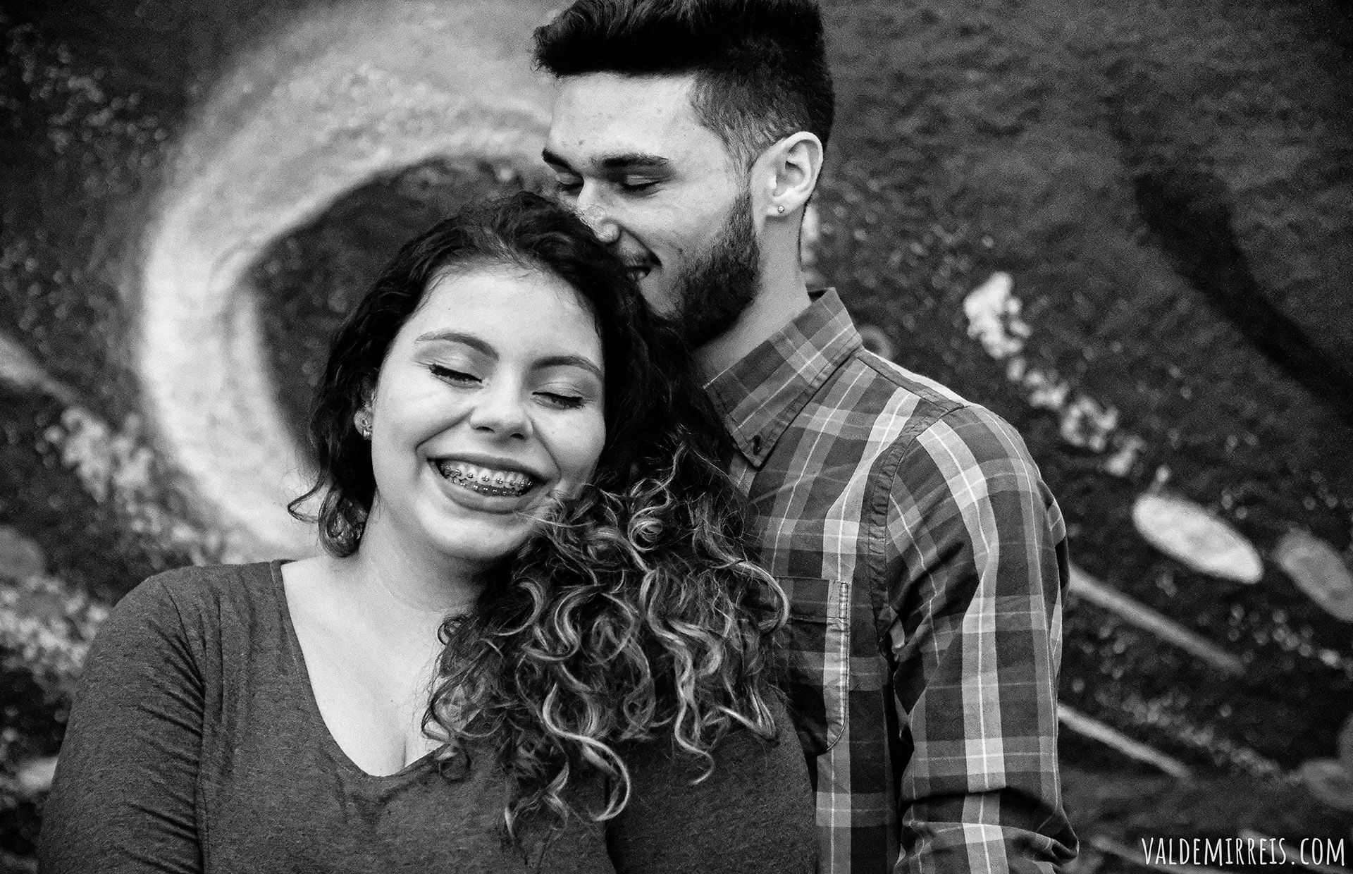 Foto Ensaio de Casal | Praça do Vivendas | São José do Rio Preto SP | Vitória + Higor Foto Ensaio de Casal | Praça do Vivendas | São José do Rio Preto SP | Vitória + Higor - Imagem 23
