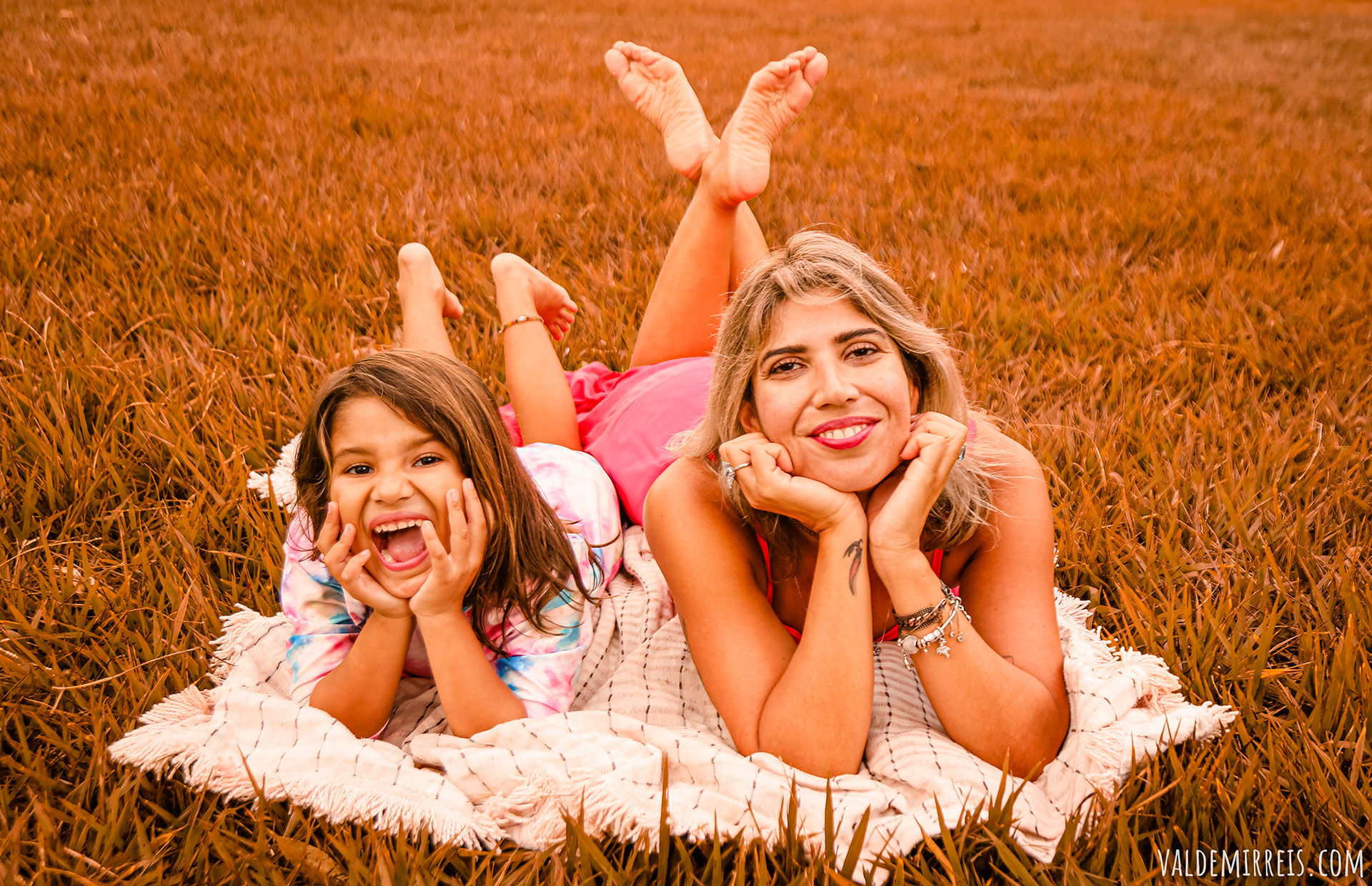 Foto Ensaio Dia Das Mães | Praça do Vivendas | São José do Rio Preto SP | Regiane + Manu Foto Ensaio Dia Das Mães | Praça do Vivendas | São José do Rio Preto SP | Regiane + Manu - Imagem 18