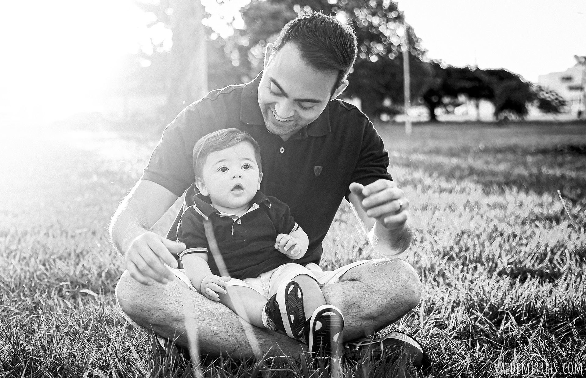 Foto Ensaio Dia Das Mães | Ensaio de Família | Praça do Vivendas | São José do Rio Preto SP | Cinthia + Pablo + Leo Foto Ensaio Dia Das Mães | Ensaio de Família | Praça do Vivendas | São José do Rio Preto SP | Cinthia + Pablo + Leo - Imagem 21