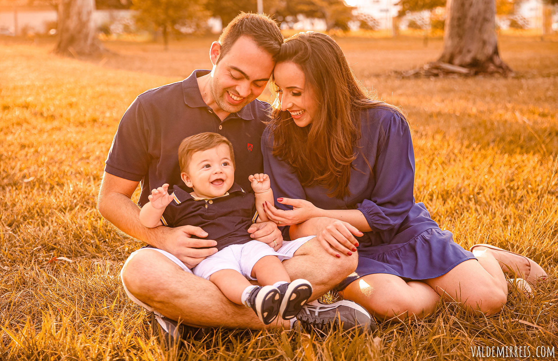 Foto Ensaio Dia Das Mães | Ensaio de Família | Praça do Vivendas | São José do Rio Preto SP | Cinthia + Pablo + Leo Foto Ensaio Dia Das Mães | Ensaio de Família | Praça do Vivendas | São José do Rio Preto SP | Cinthia + Pablo + Leo - Imagem 19
