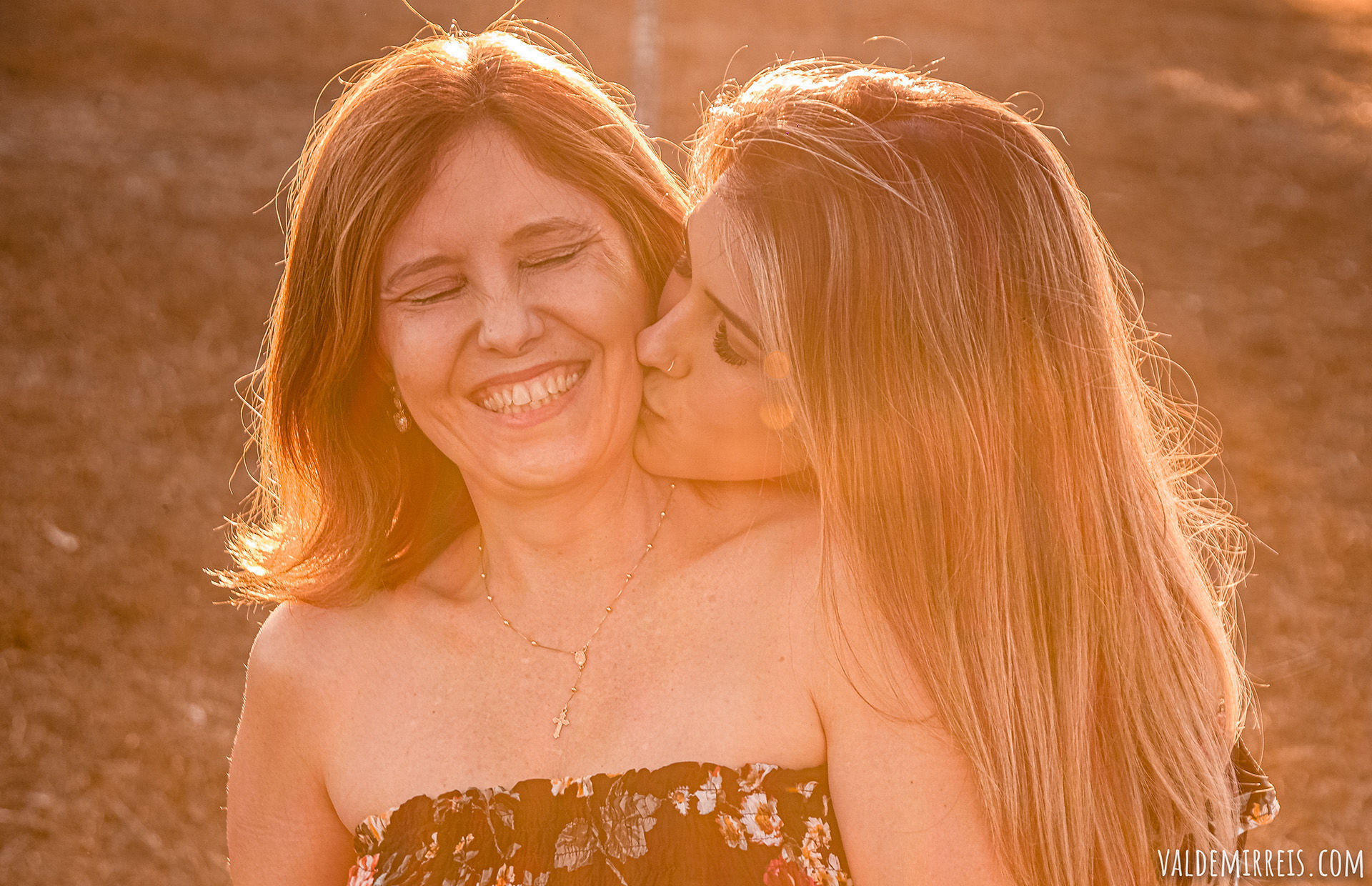 Foto E-Session | Ensaio Dia Das Mães | Praça do Vivendas | São José do Rio Preto SP | Isabella + Mariani Foto E-Session | Ensaio Dia Das Mães | Praça do Vivendas | São José do Rio Preto SP | Isabella + Mariani - Imagem 13