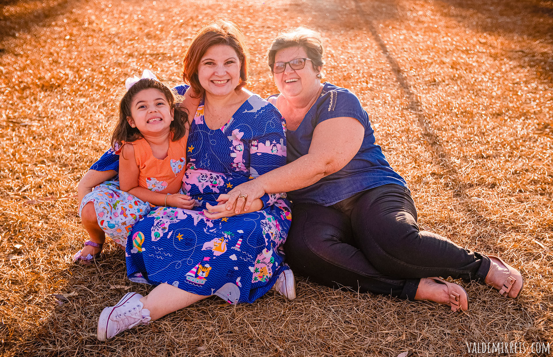 Foto E-Session | Ensaio Dia Das Mães | Praça do Vivendas | São José do Rio Preto SP | Família Cuciol Foto E-Session | Ensaio Dia Das Mães | Praça do Vivendas | São José do Rio Preto SP | Família Cuciol - Imagem 8