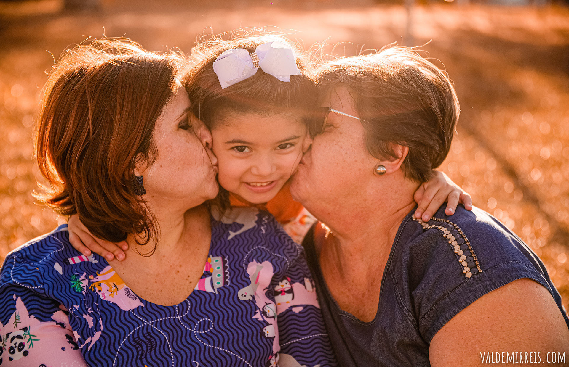 Foto E-Session | Ensaio Dia Das Mães | Praça do Vivendas | São José do Rio Preto SP | Família Cuciol Foto E-Session | Ensaio Dia Das Mães | Praça do Vivendas | São José do Rio Preto SP | Família Cuciol - Imagem 10