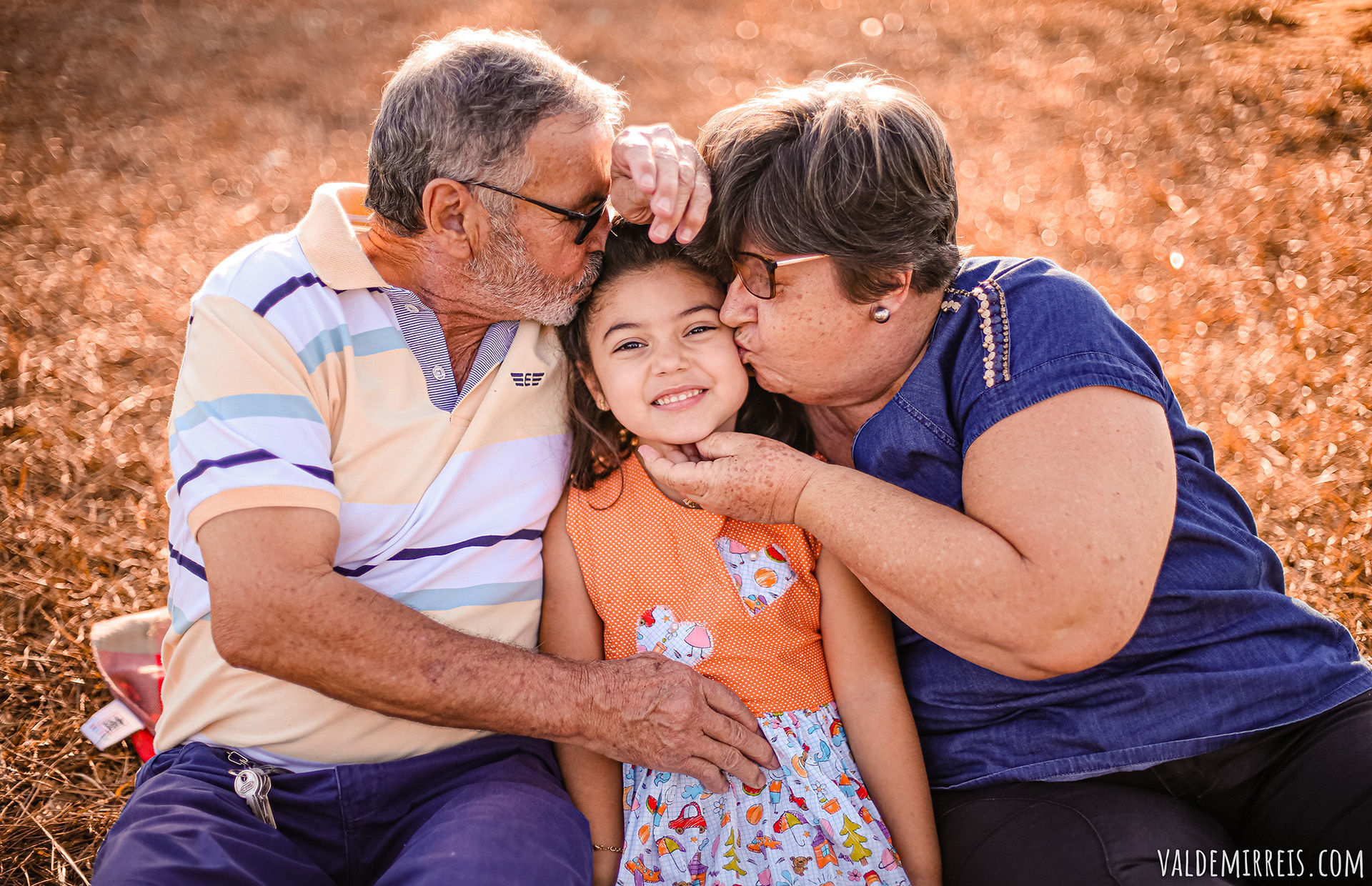 Foto E-Session | Ensaio Dia Das Mães | Praça do Vivendas | São José do Rio Preto SP | Família Cuciol Foto E-Session | Ensaio Dia Das Mães | Praça do Vivendas | São José do Rio Preto SP | Família Cuciol - Imagem 16