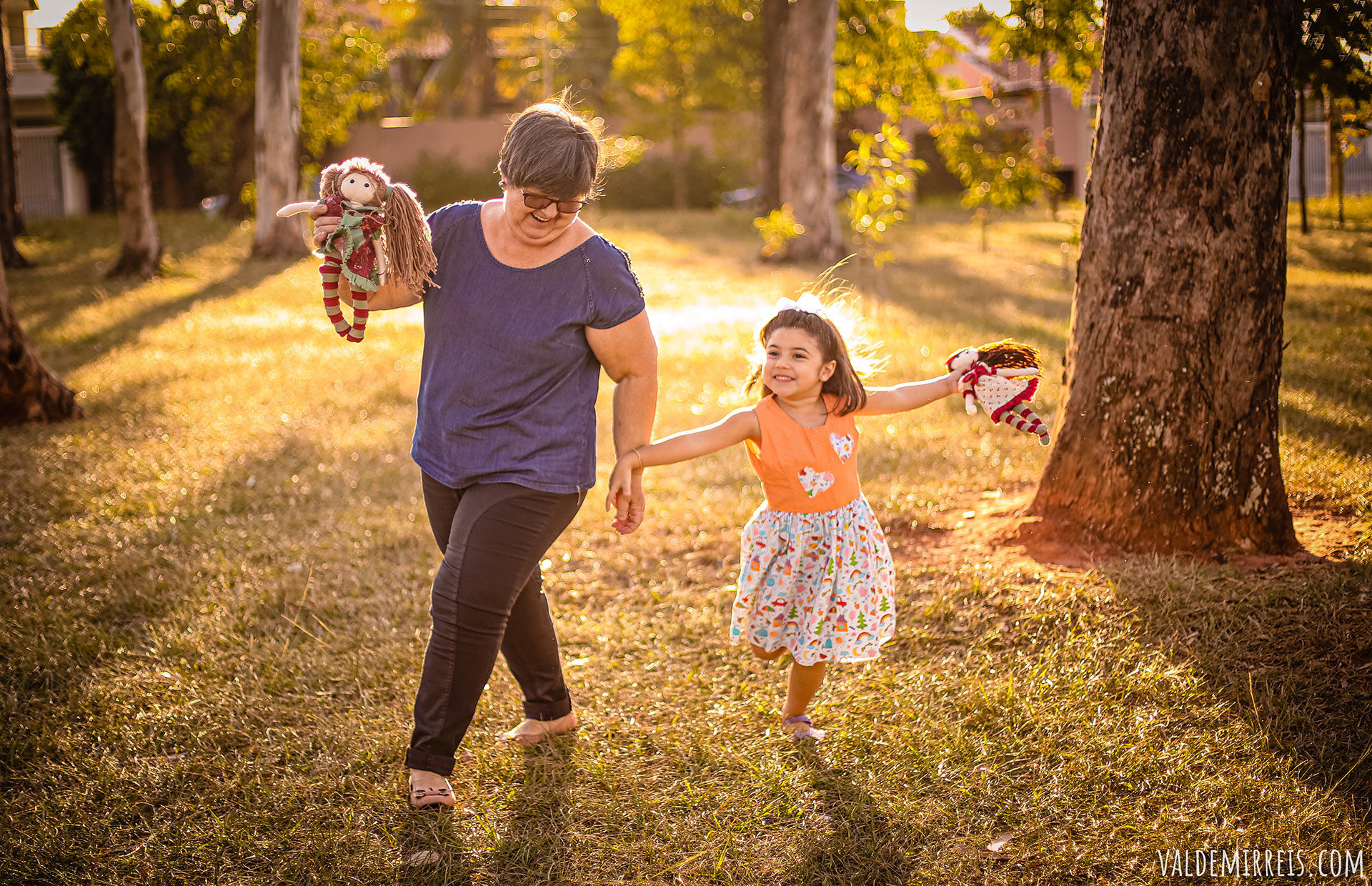 Foto E-Session | Ensaio Dia Das Mães | Praça do Vivendas | São José do Rio Preto SP | Família Cuciol Foto E-Session | Ensaio Dia Das Mães | Praça do Vivendas | São José do Rio Preto SP | Família Cuciol - Imagem 20