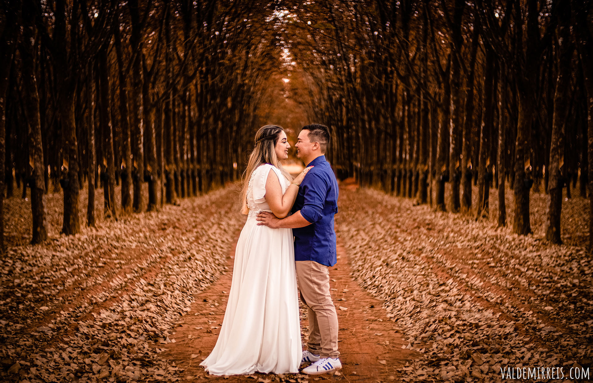 Foto Ensaio de Casal | Parque das Seringueiras | Guapiaçu - SP | Gabriela + Jorge Foto Ensaio de Casal | Parque das Seringueiras | Guapiaçu - SP | Gabriela + Jorge - Imagem 11
