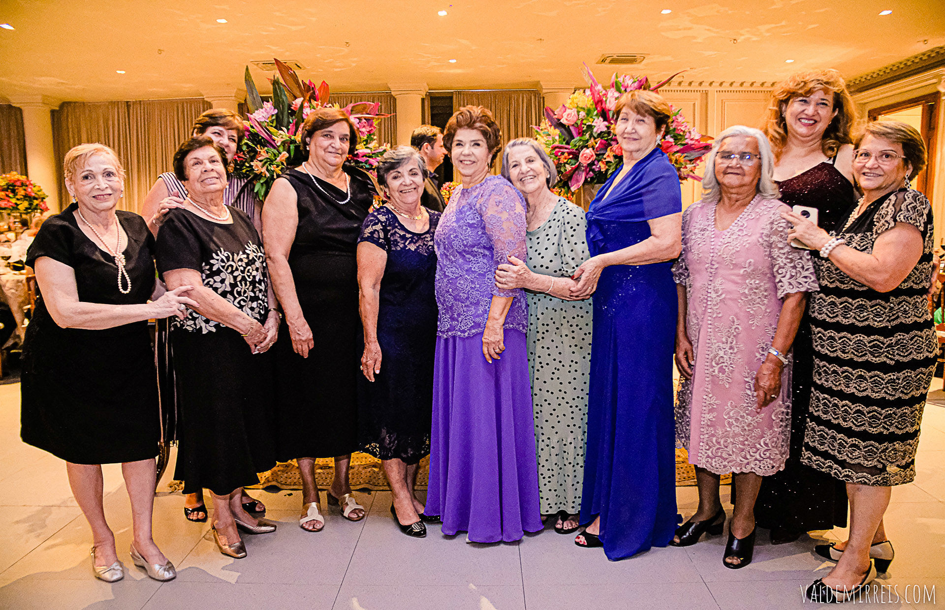 Foto Fotografia de Aniversário | 71 Anos | Felix Petrolli Buffet | São José do Rio Preto SP | Val Maciel Foto Fotografia de Aniversário | 71 Anos | Felix Petrolli Buffet | São José do Rio Preto SP | Val Maciel - Imagem 46