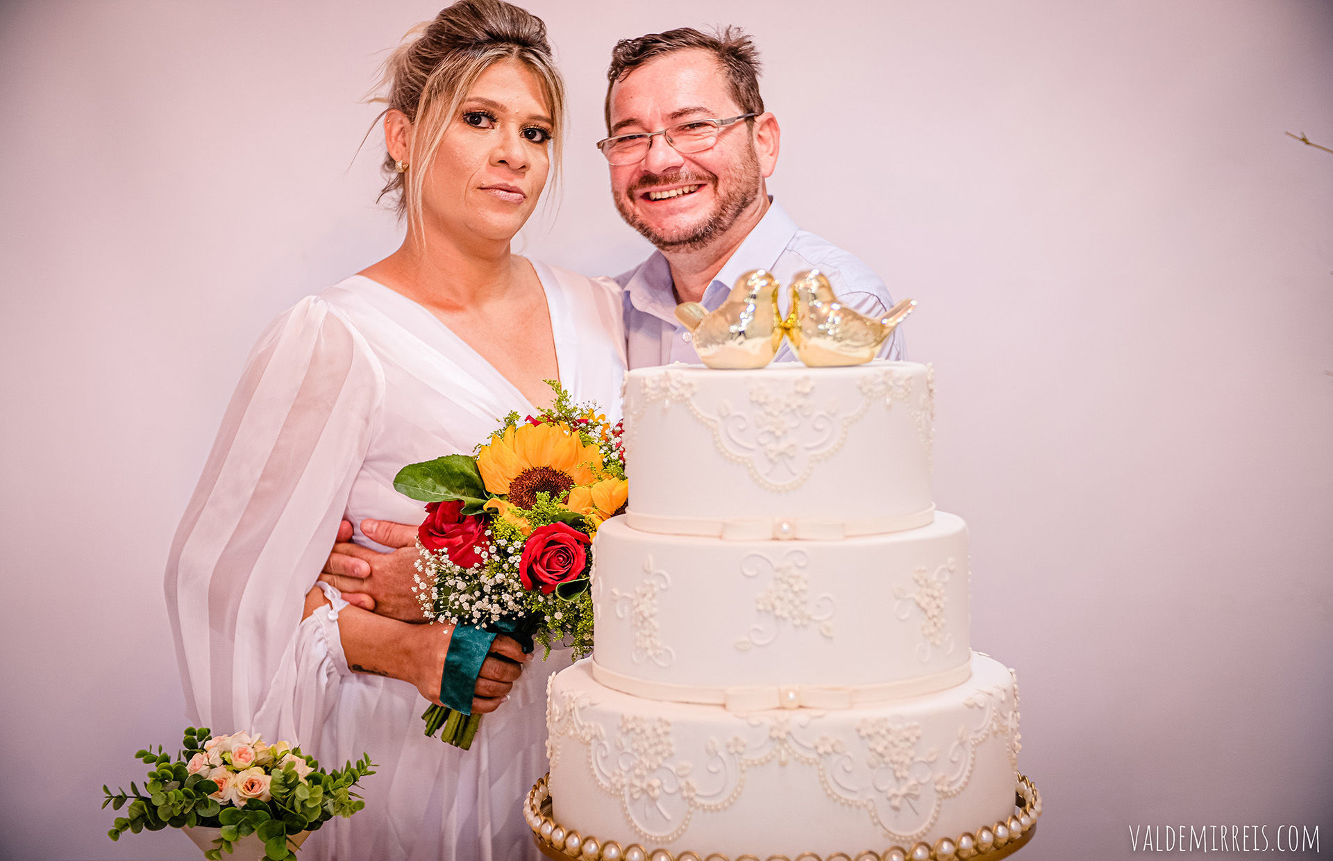 Foto Fotografia de Casamento 3º Cartório de Registro Civil das Pessoas Naturais | São José do Rio Preto SP | Vânia + Marco Foto Fotografia de Casamento 3º Cartório de Registro Civil das Pessoas Naturais | São José do Rio Preto SP | Vânia + Marco - Imagem 40
