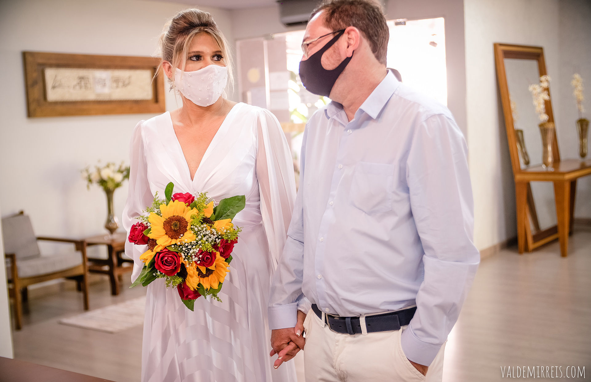 Foto Fotografia de Casamento 3º Cartório de Registro Civil das Pessoas Naturais | São José do Rio Preto SP | Vânia + Marco Foto Fotografia de Casamento 3º Cartório de Registro Civil das Pessoas Naturais | São José do Rio Preto SP | Vânia + Marco - Imagem 28