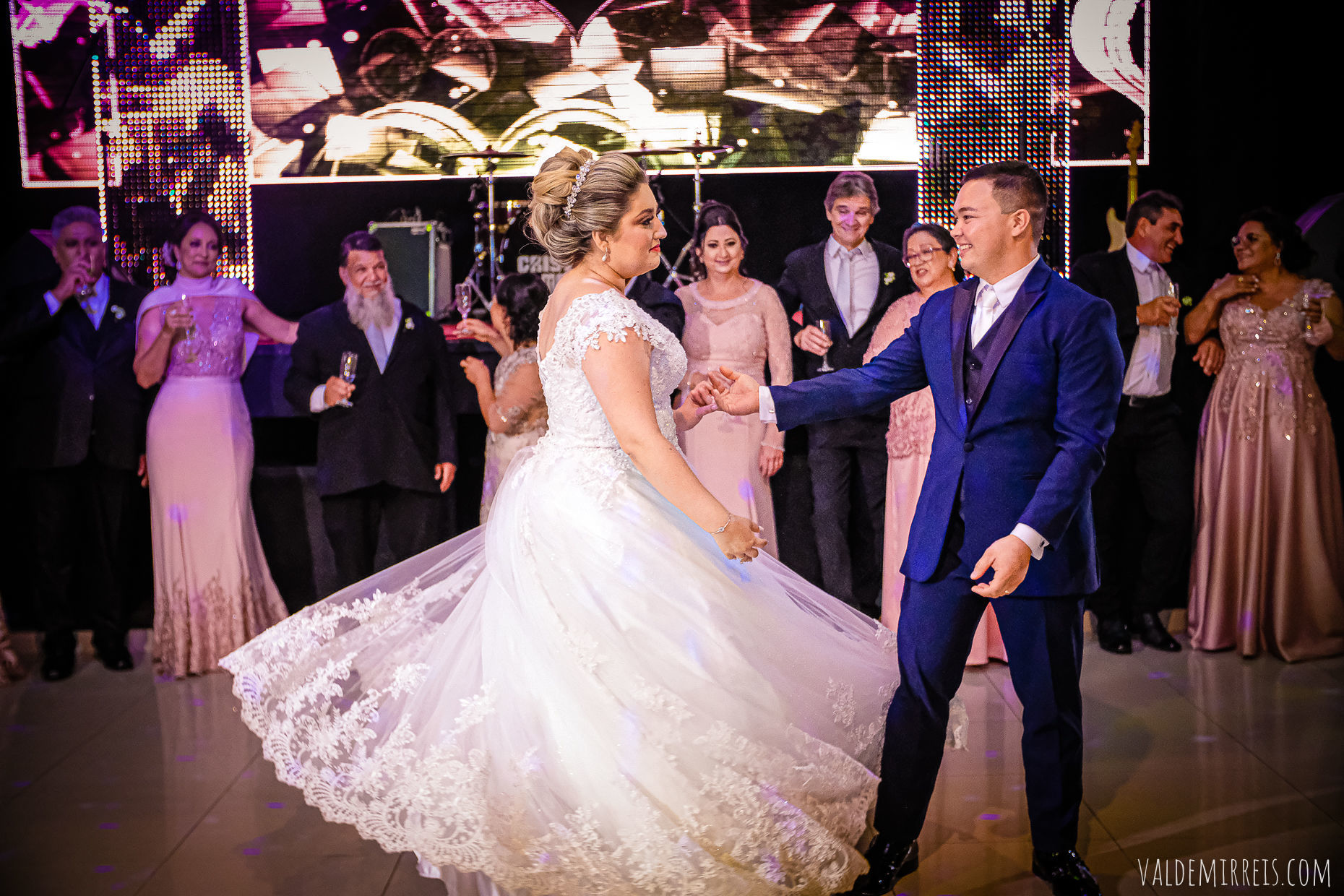 Foto Fotografia de Casamento Fauze Karam Buffet | São José do Rio Preto SP | Gabriela + Jorge Foto Fotografia de Casamento Fauze Karam Buffet | São José do Rio Preto SP | Gabriela + Jorge - Imagem 164