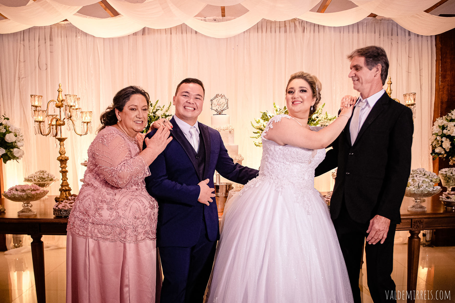 Foto Fotografia de Casamento Fauze Karam Buffet | São José do Rio Preto SP | Gabriela + Jorge Foto Fotografia de Casamento Fauze Karam Buffet | São José do Rio Preto SP | Gabriela + Jorge - Imagem 181