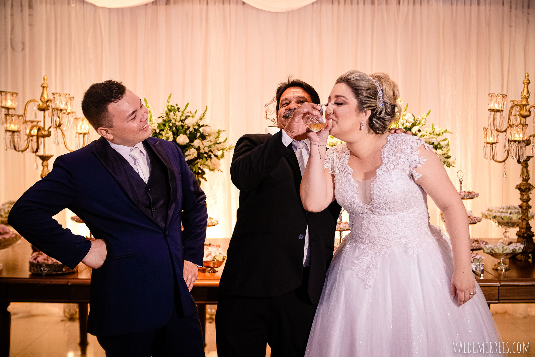 Foto Fotografia de Casamento Fauze Karam Buffet | São José do Rio Preto SP | Gabriela + Jorge Foto Fotografia de Casamento Fauze Karam Buffet | São José do Rio Preto SP | Gabriela + Jorge - Imagem 185