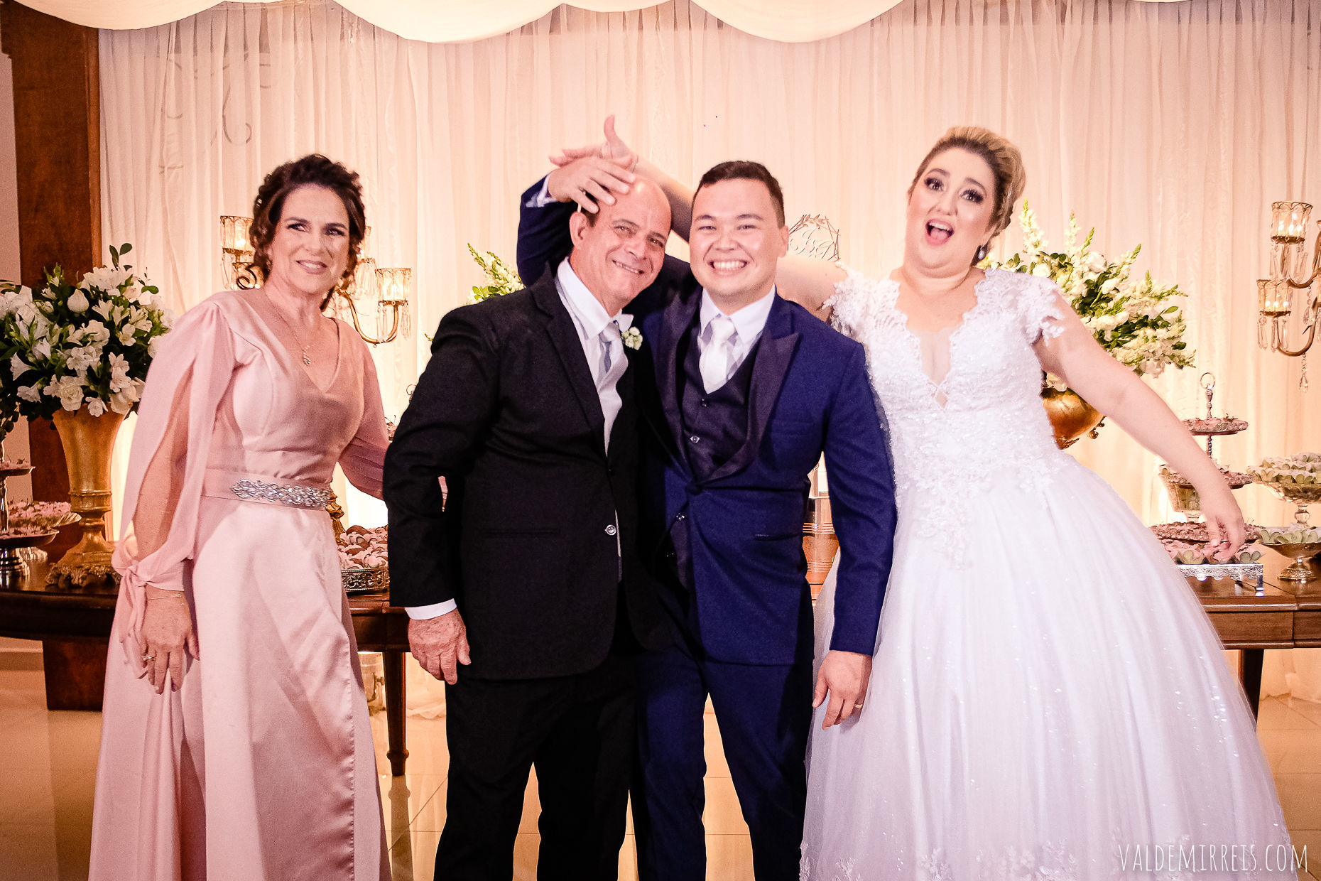 Foto Fotografia de Casamento Fauze Karam Buffet | São José do Rio Preto SP | Gabriela + Jorge Foto Fotografia de Casamento Fauze Karam Buffet | São José do Rio Preto SP | Gabriela + Jorge - Imagem 196