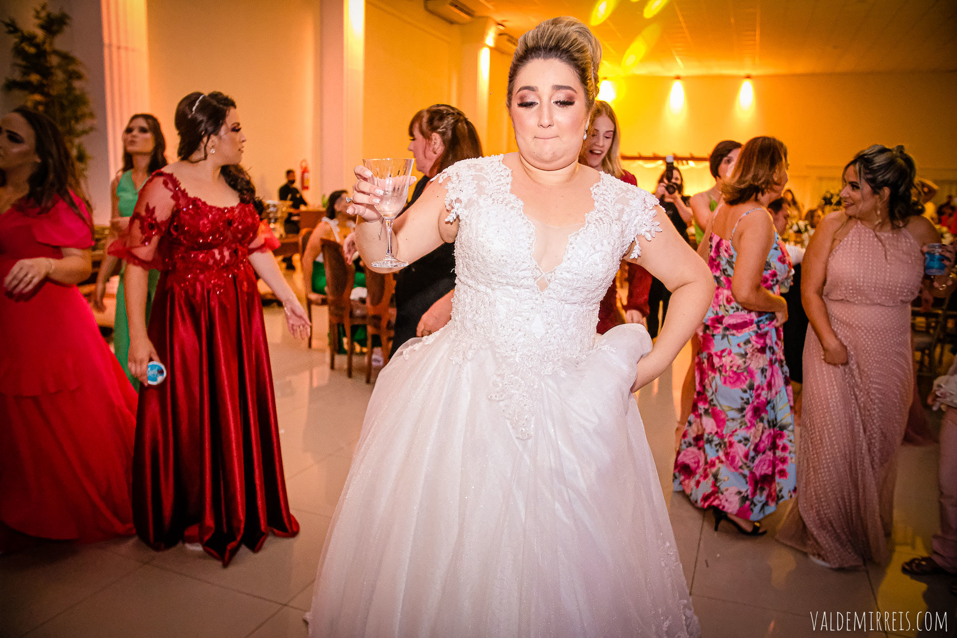 Foto Fotografia de Casamento Fauze Karam Buffet | São José do Rio Preto SP | Gabriela + Jorge Foto Fotografia de Casamento Fauze Karam Buffet | São José do Rio Preto SP | Gabriela + Jorge - Imagem 238