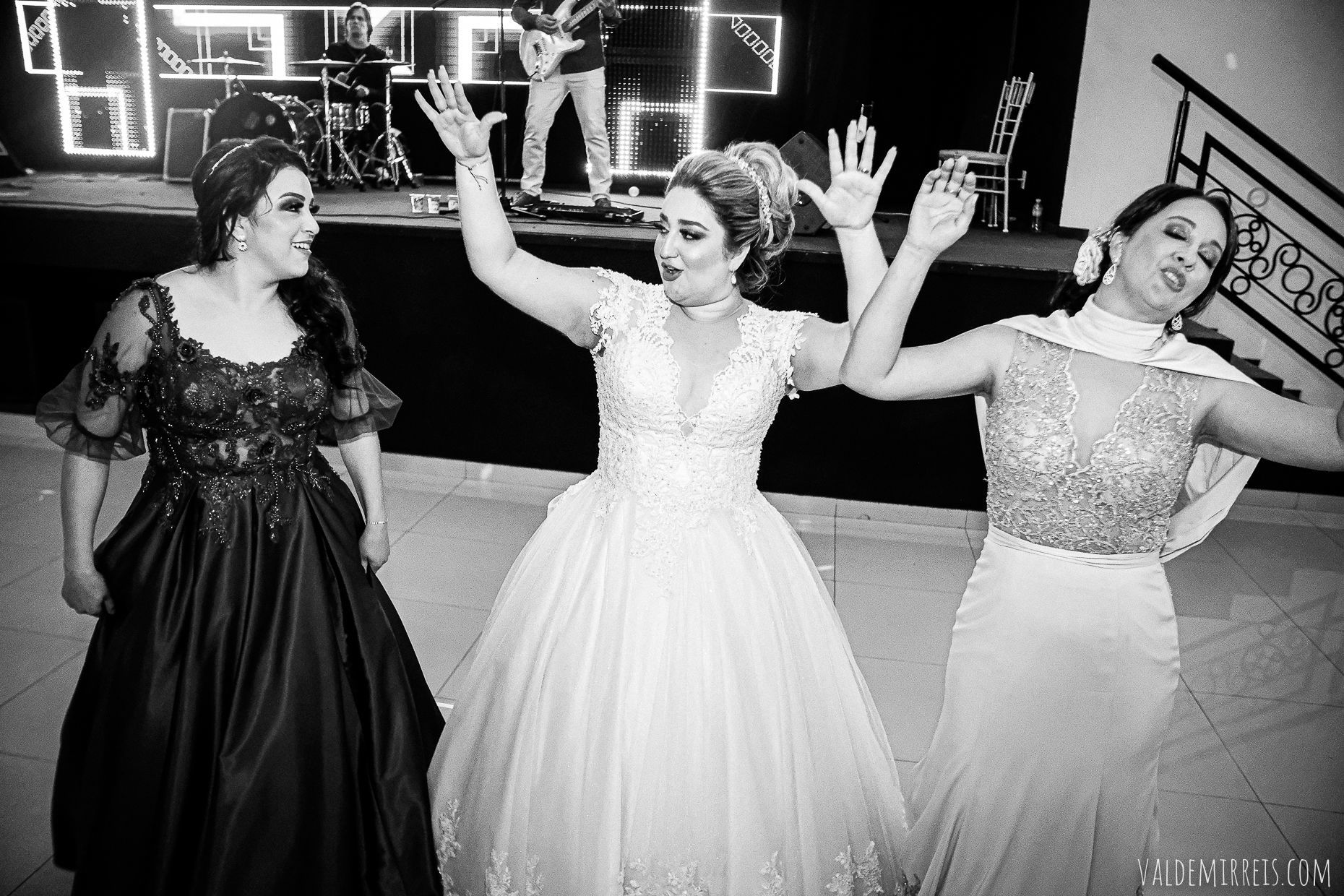 Foto Fotografia de Casamento Fauze Karam Buffet | São José do Rio Preto SP | Gabriela + Jorge Foto Fotografia de Casamento Fauze Karam Buffet | São José do Rio Preto SP | Gabriela + Jorge - Imagem 231