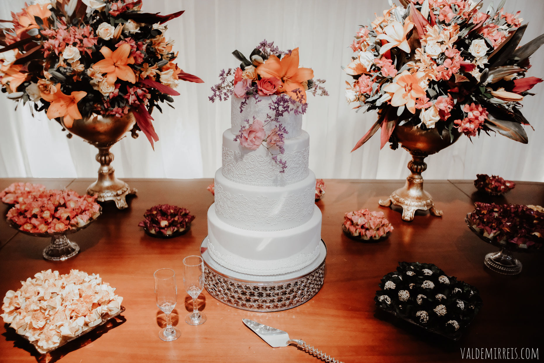 Foto Fotografia de Casamento Fauze Karam Buffet | São José do Rio Preto SP | Francine + Jefferson Foto Fotografia de Casamento Fauze Karam Buffet | São José do Rio Preto SP | Francine + Jefferson - Imagem 3
