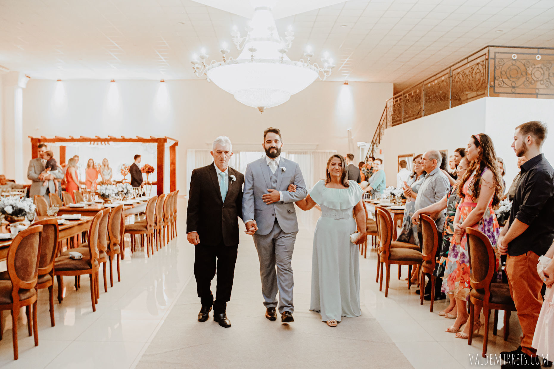 Foto Fotografia de Casamento Fauze Karam Buffet | São José do Rio Preto SP | Francine + Jefferson Foto Fotografia de Casamento Fauze Karam Buffet | São José do Rio Preto SP | Francine + Jefferson - Imagem 39