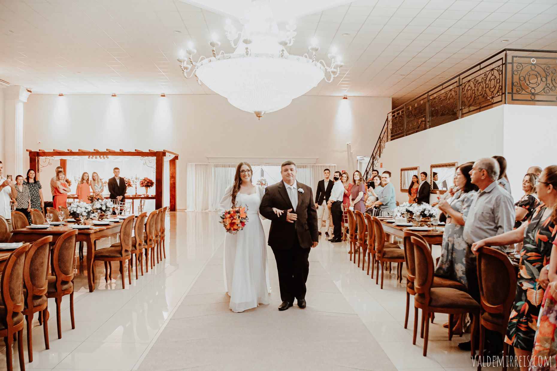 Foto Fotografia de Casamento Fauze Karam Buffet | São José do Rio Preto SP | Francine + Jefferson Foto Fotografia de Casamento Fauze Karam Buffet | São José do Rio Preto SP | Francine + Jefferson - Imagem 46