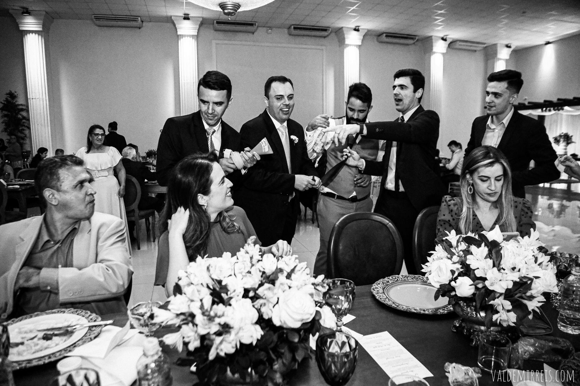 Foto Fotografia de Casamento Fauze Karam Buffet | São José do Rio Preto SP | Francine + Jefferson Foto Fotografia de Casamento Fauze Karam Buffet | São José do Rio Preto SP | Francine + Jefferson - Imagem 121