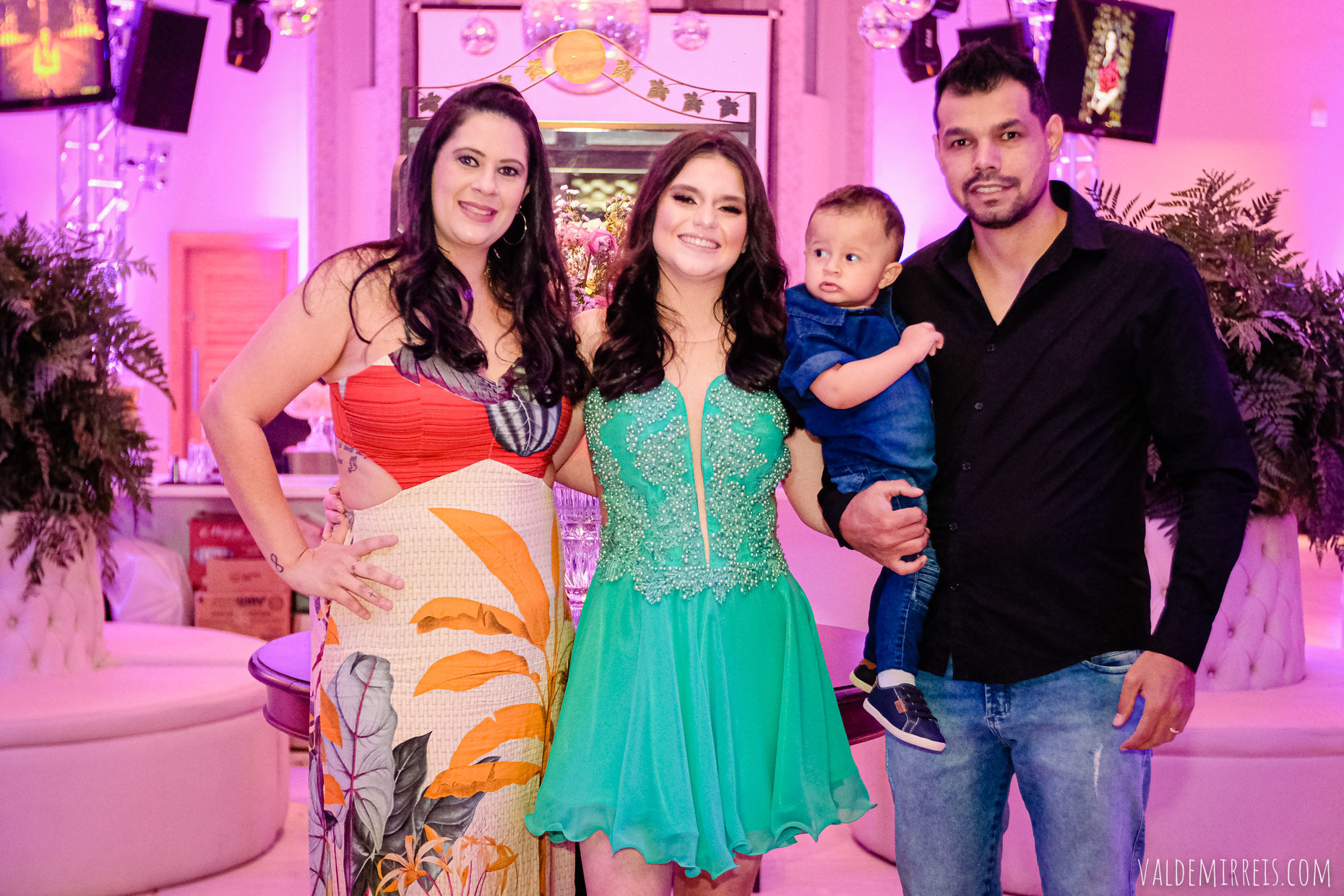 Foto Fotografia de Aniversário Debutante Espaço Gabbana | São José do Rio Preto SP | Larissa Munhoz 15 Anos Foto Fotografia de Aniversário Debutante Espaço Gabbana | São José do Rio Preto SP | Larissa Munhoz 15 Anos - Imagem 134