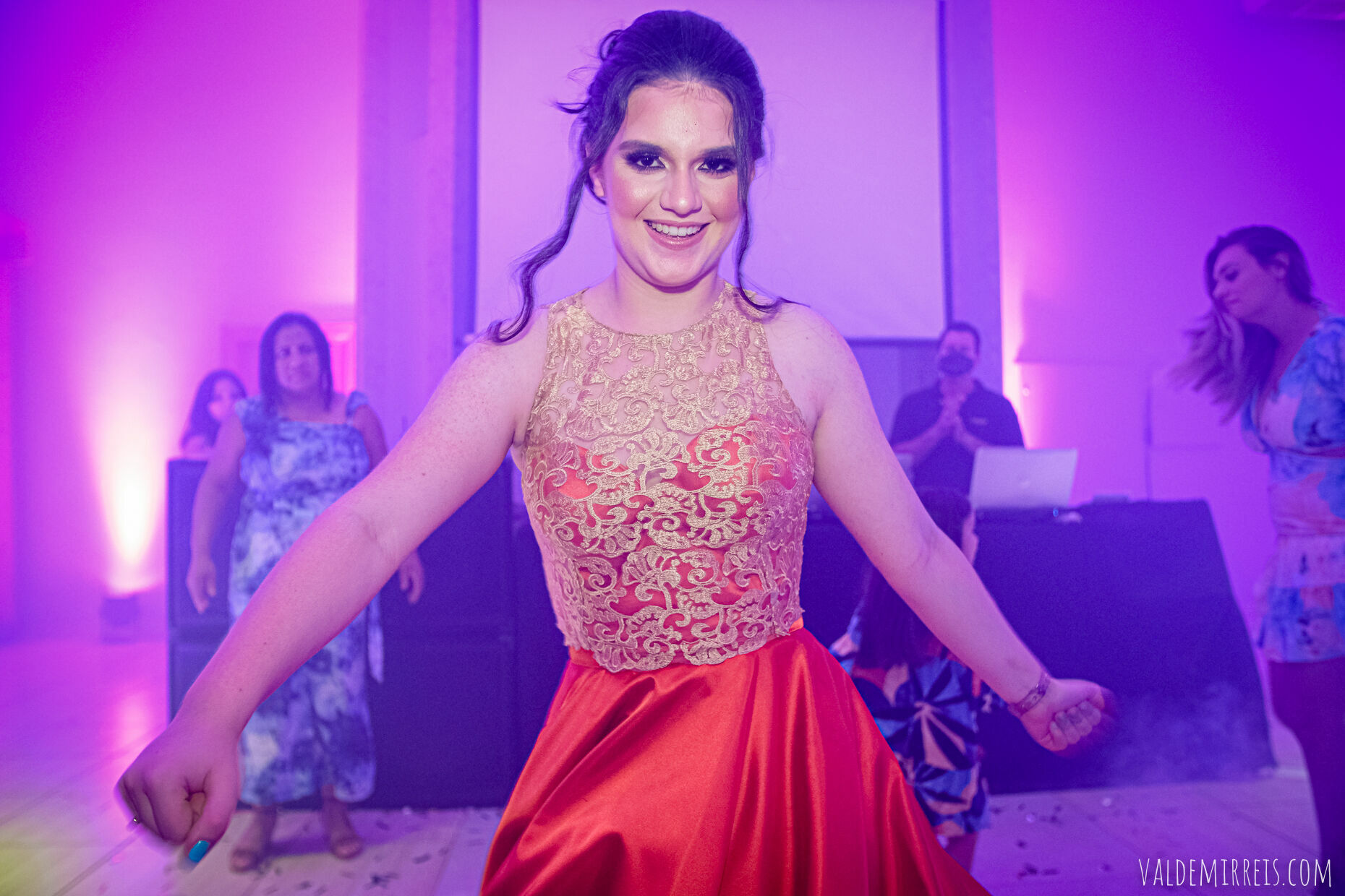 Foto Fotografia de Aniversário Debutante Espaço Gabbana | São José do Rio Preto SP | Larissa Munhoz 15 Anos Foto Fotografia de Aniversário Debutante Espaço Gabbana | São José do Rio Preto SP | Larissa Munhoz 15 Anos - Imagem 283
