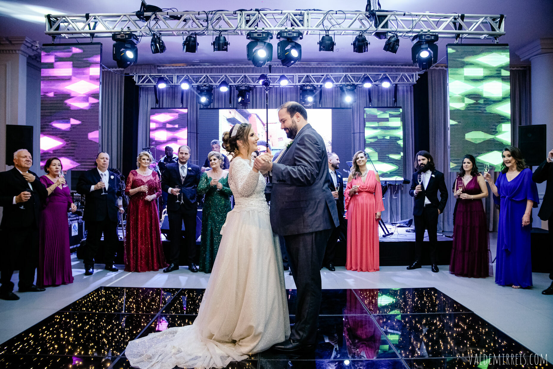 Foto Fotografia de Casamento | Paróquia Menino Jesus de Praga | Felix Petrolli Buffet | São José do Rio Preto SP | Lívia + Paulo Foto Fotografia de Casamento | Paróquia Menino Jesus de Praga | Felix Petrolli Buffet | São José do Rio Preto SP | Lívia + Paulo - Imagem 173