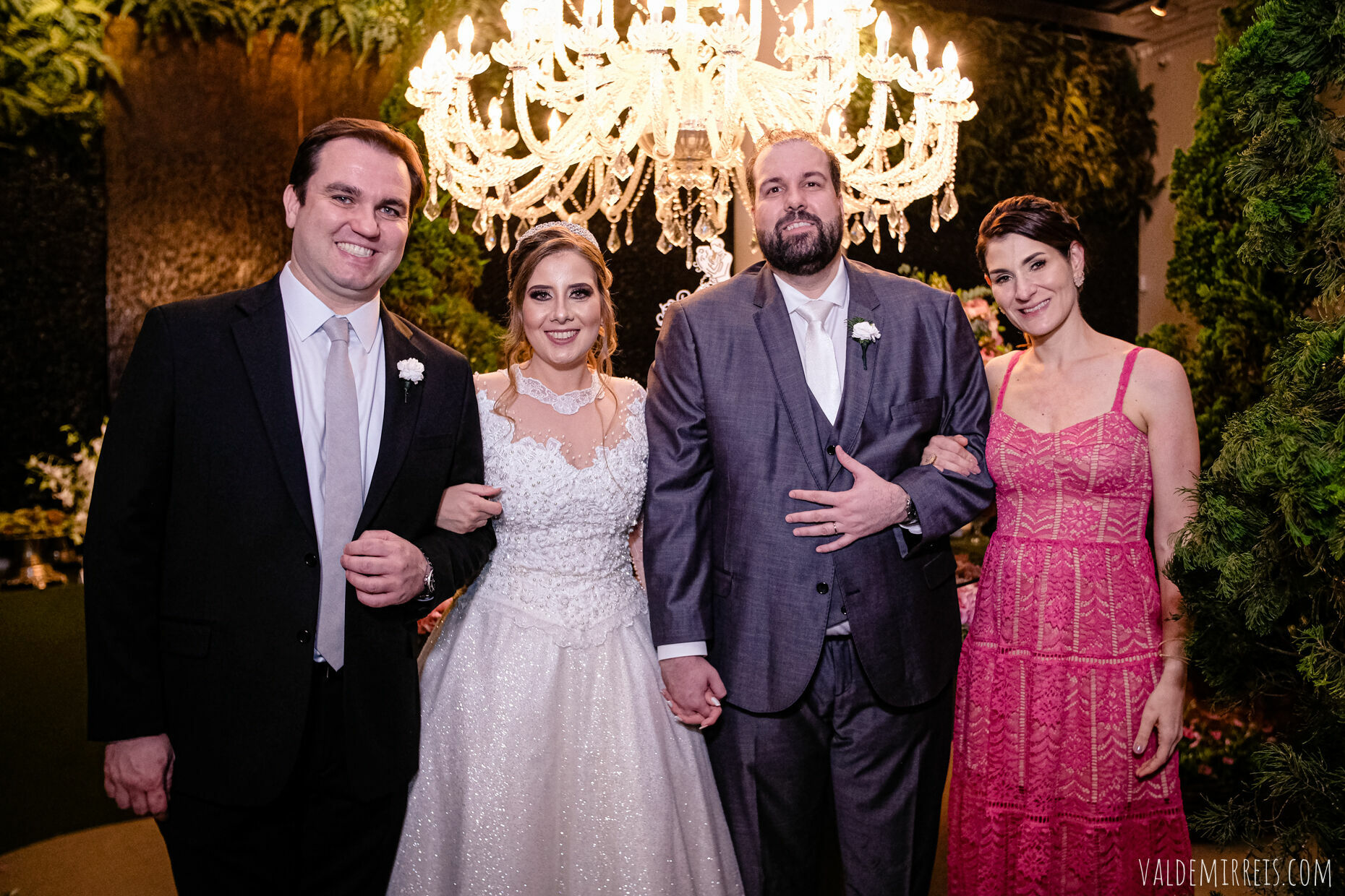 Foto Fotografia de Casamento | Paróquia Menino Jesus de Praga | Felix Petrolli Buffet | São José do Rio Preto SP | Lívia + Paulo Foto Fotografia de Casamento | Paróquia Menino Jesus de Praga | Felix Petrolli Buffet | São José do Rio Preto SP | Lívia + Paulo - Imagem 202