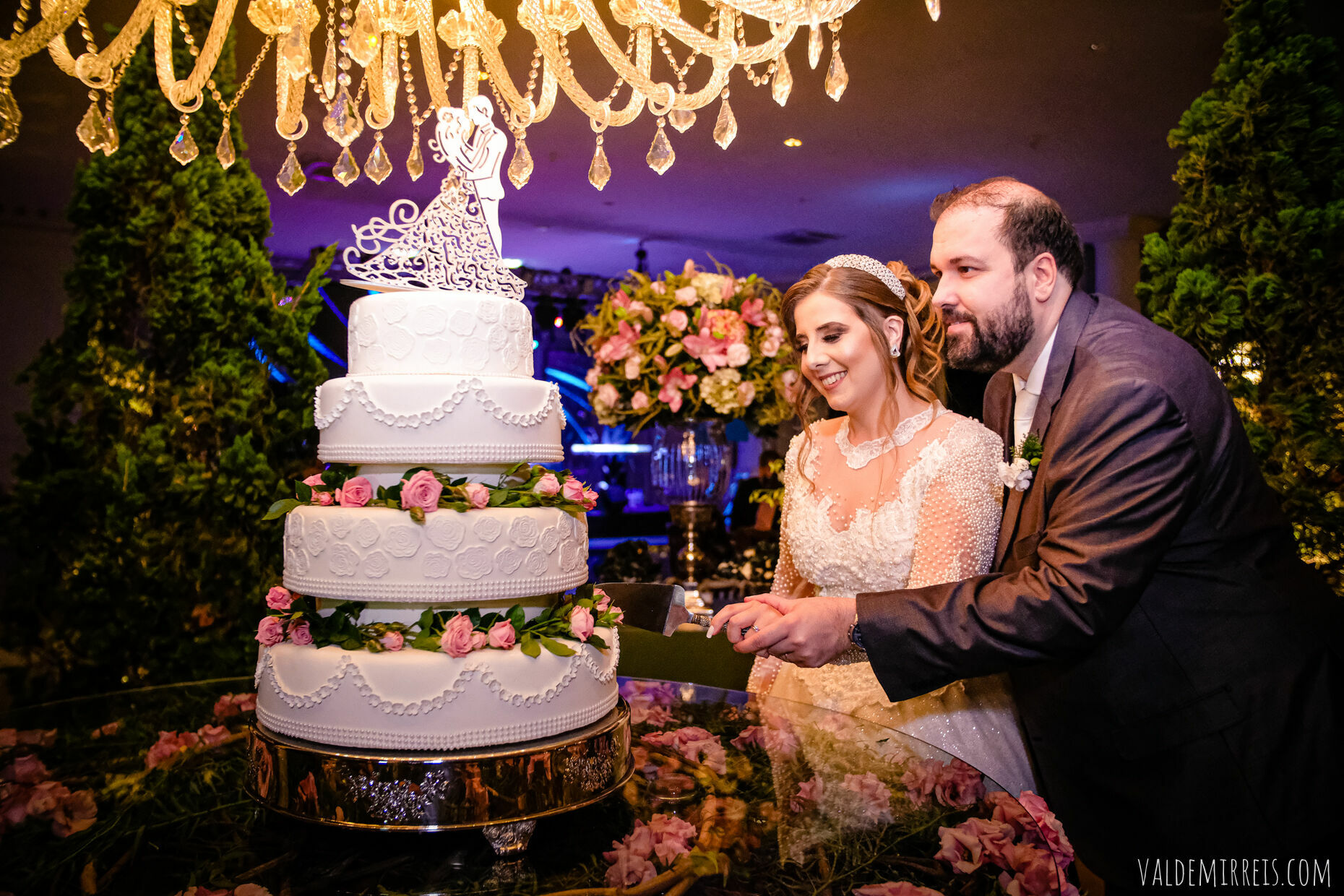Foto Fotografia de Casamento | Paróquia Menino Jesus de Praga | Felix Petrolli Buffet | São José do Rio Preto SP | Lívia + Paulo Foto Fotografia de Casamento | Paróquia Menino Jesus de Praga | Felix Petrolli Buffet | São José do Rio Preto SP | Lívia + Paulo - Imagem 213
