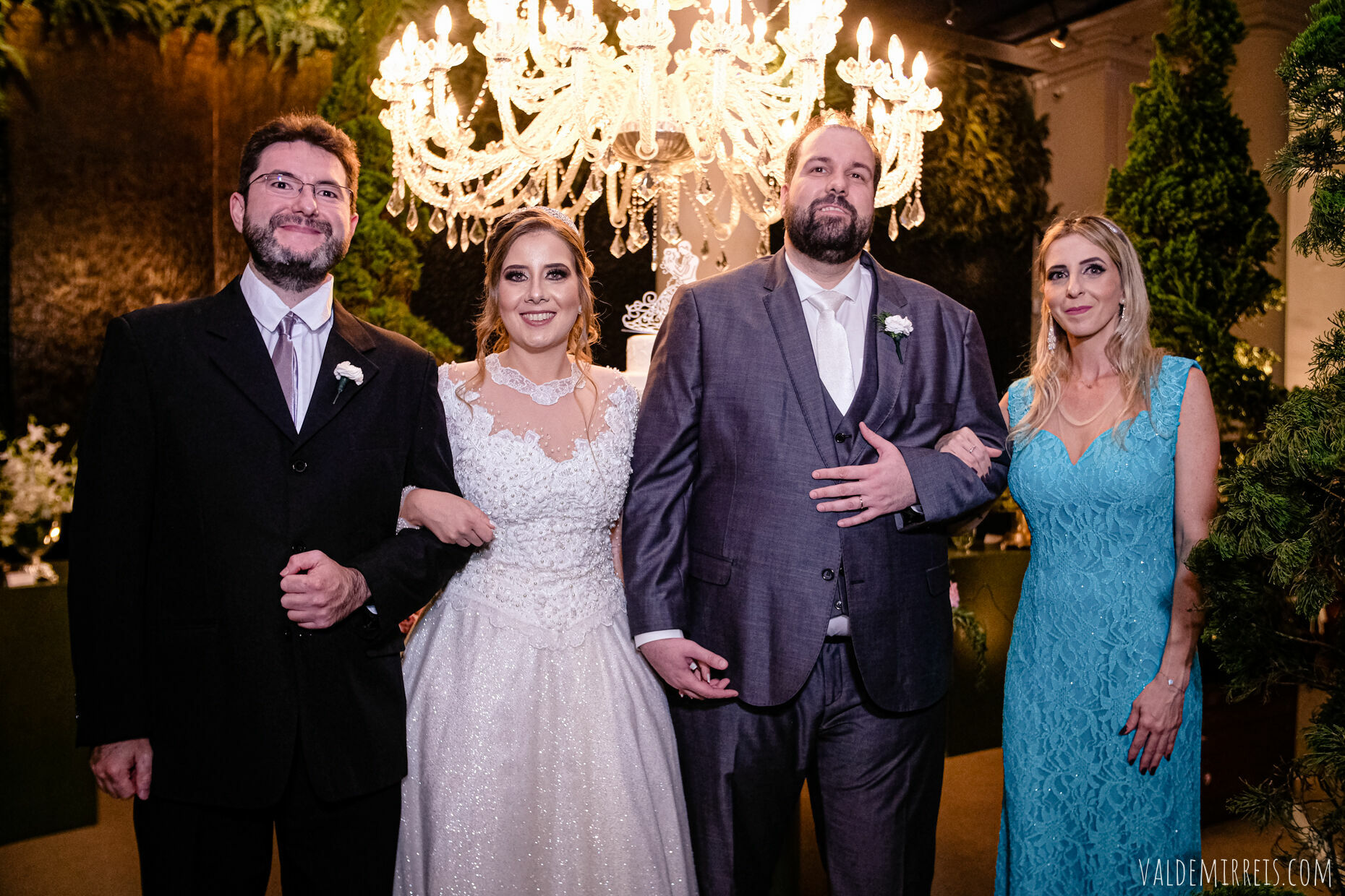 Foto Fotografia de Casamento | Paróquia Menino Jesus de Praga | Felix Petrolli Buffet | São José do Rio Preto SP | Lívia + Paulo Foto Fotografia de Casamento | Paróquia Menino Jesus de Praga | Felix Petrolli Buffet | São José do Rio Preto SP | Lívia + Paulo - Imagem 192