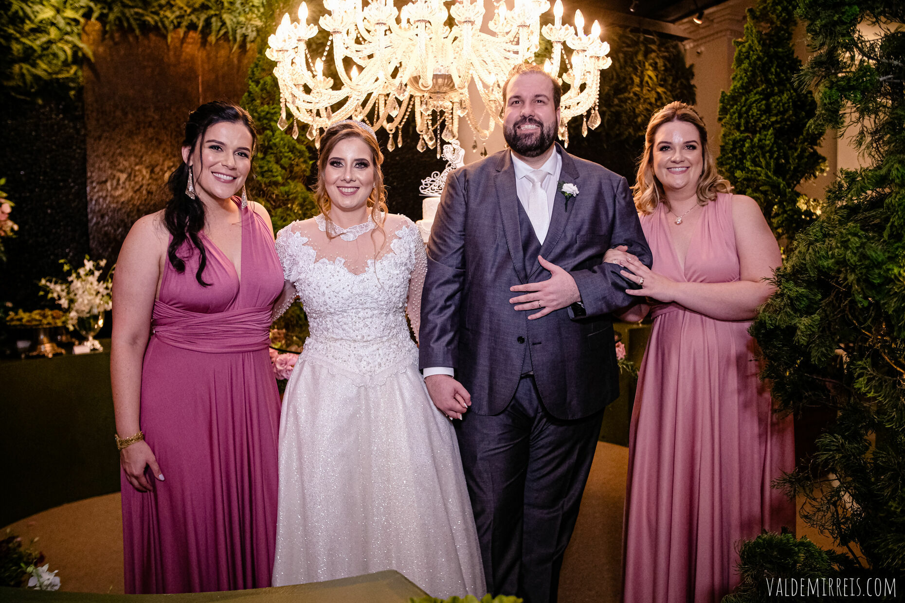 Foto Fotografia de Casamento | Paróquia Menino Jesus de Praga | Felix Petrolli Buffet | São José do Rio Preto SP | Lívia + Paulo Foto Fotografia de Casamento | Paróquia Menino Jesus de Praga | Felix Petrolli Buffet | São José do Rio Preto SP | Lívia + Paulo - Imagem 207