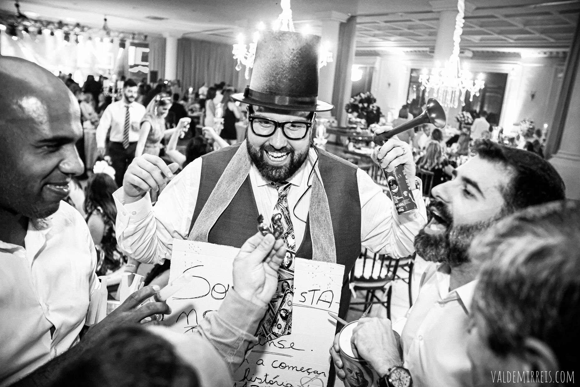 Foto Fotografia de Casamento | Paróquia Menino Jesus de Praga | Felix Petrolli Buffet | São José do Rio Preto SP | Lívia + Paulo Foto Fotografia de Casamento | Paróquia Menino Jesus de Praga | Felix Petrolli Buffet | São José do Rio Preto SP | Lívia + Paulo - Imagem 215