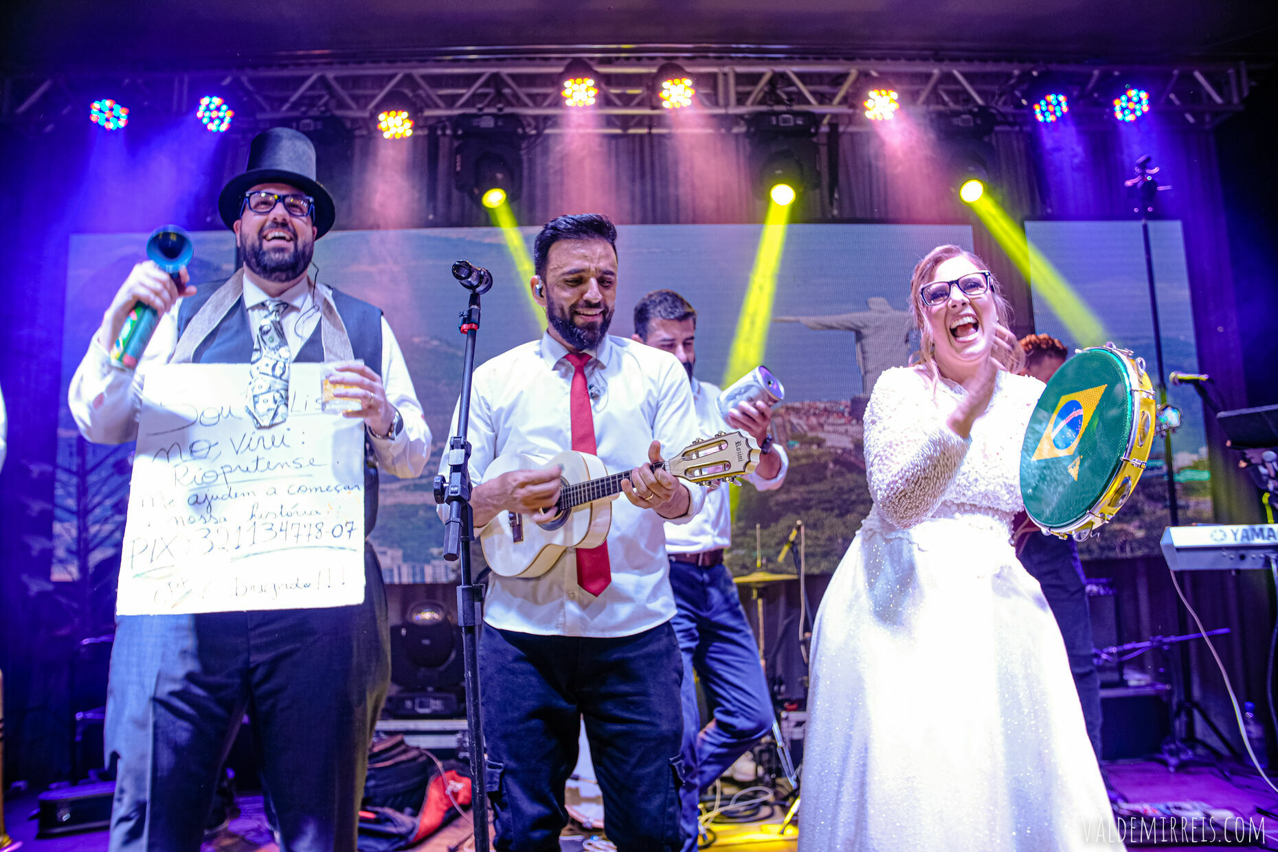 Foto Fotografia de Casamento | Paróquia Menino Jesus de Praga | Felix Petrolli Buffet | São José do Rio Preto SP | Lívia + Paulo Foto Fotografia de Casamento | Paróquia Menino Jesus de Praga | Felix Petrolli Buffet | São José do Rio Preto SP | Lívia + Paulo - Imagem 268