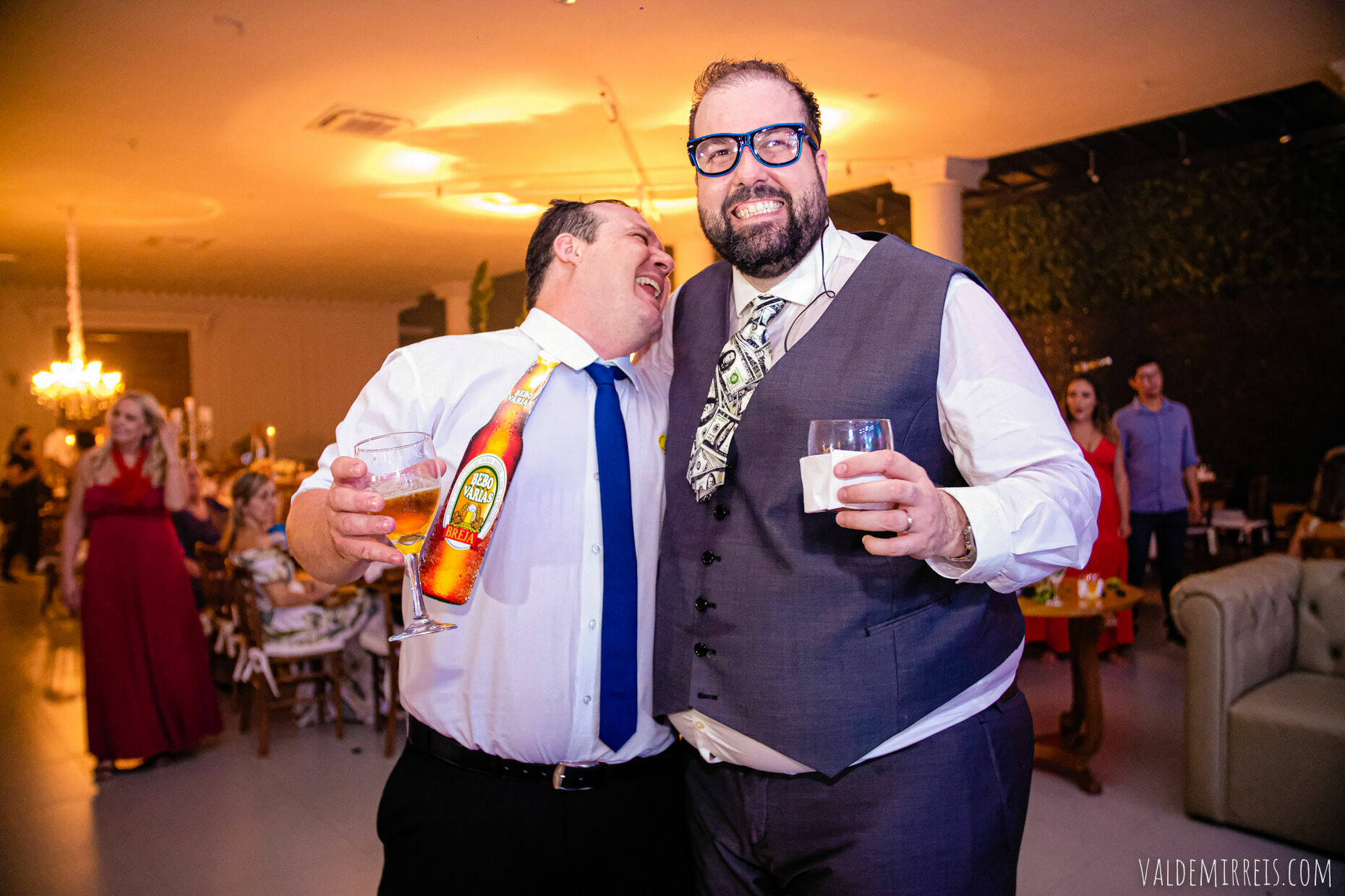 Foto Fotografia de Casamento | Paróquia Menino Jesus de Praga | Felix Petrolli Buffet | São José do Rio Preto SP | Lívia + Paulo Foto Fotografia de Casamento | Paróquia Menino Jesus de Praga | Felix Petrolli Buffet | São José do Rio Preto SP | Lívia + Paulo - Imagem 292